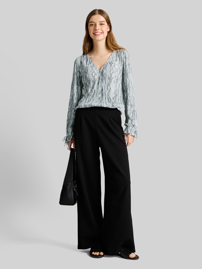 Crinkle Wickelbluse mit Schlangenprint von Denim Female, faded snake print