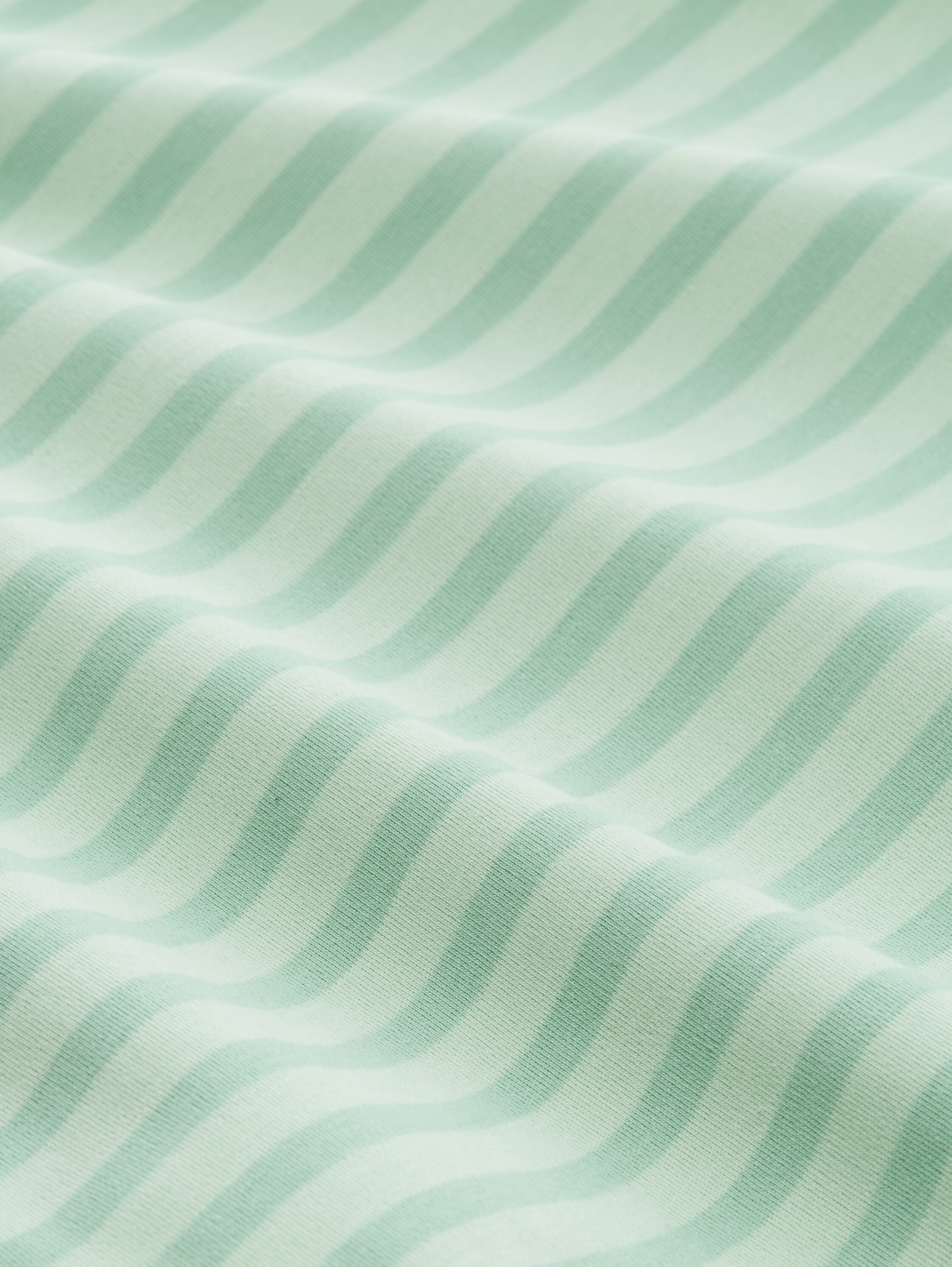 T-Shirt mit Streifenmuster - tonal matcha green stripe - Material-Ansicht