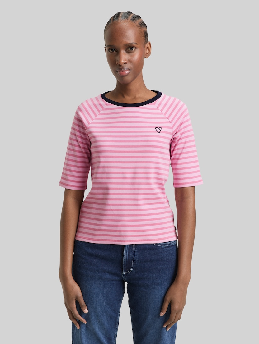 T-Shirt mit Streifenmuster von Denim Female, tonal blush rose stripe
