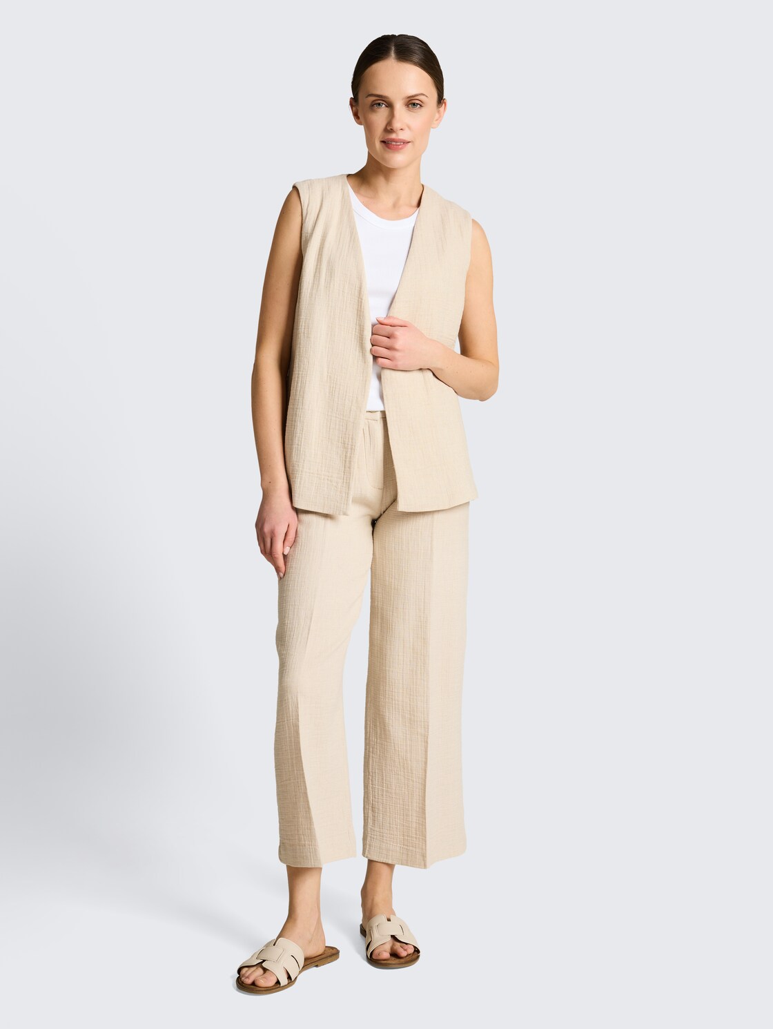 Culotte Hose mit Leinenanteil - sand stone beige melange - Model-Vorderansicht