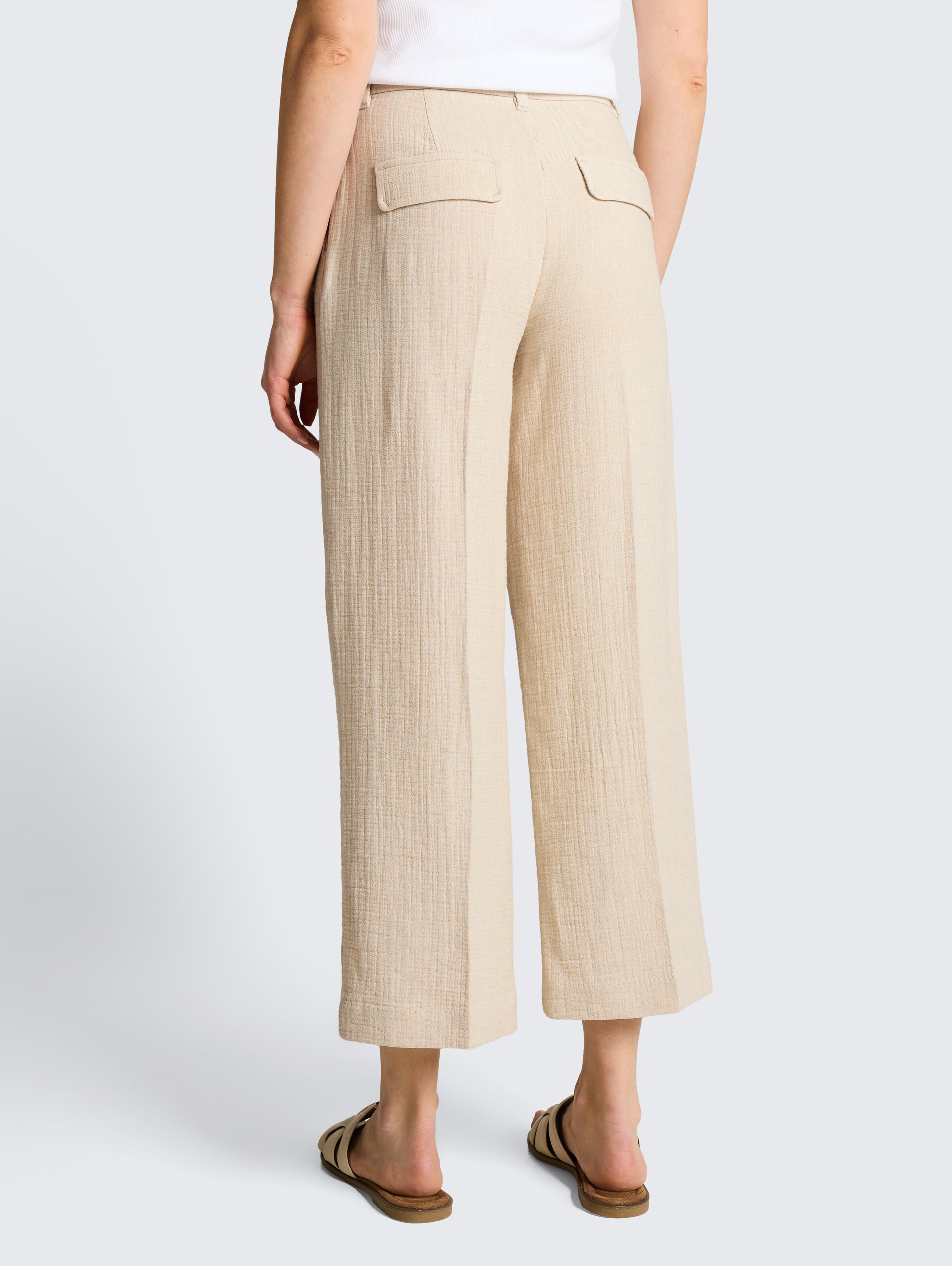 Culotte Hose mit Leinenanteil - sand stone beige melange - Auschnitt Model-Rückansicht