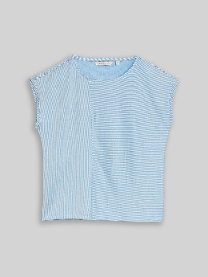 Loose-fit T-shirt with a striped pattern by Denim Female, small mid blue white stripe