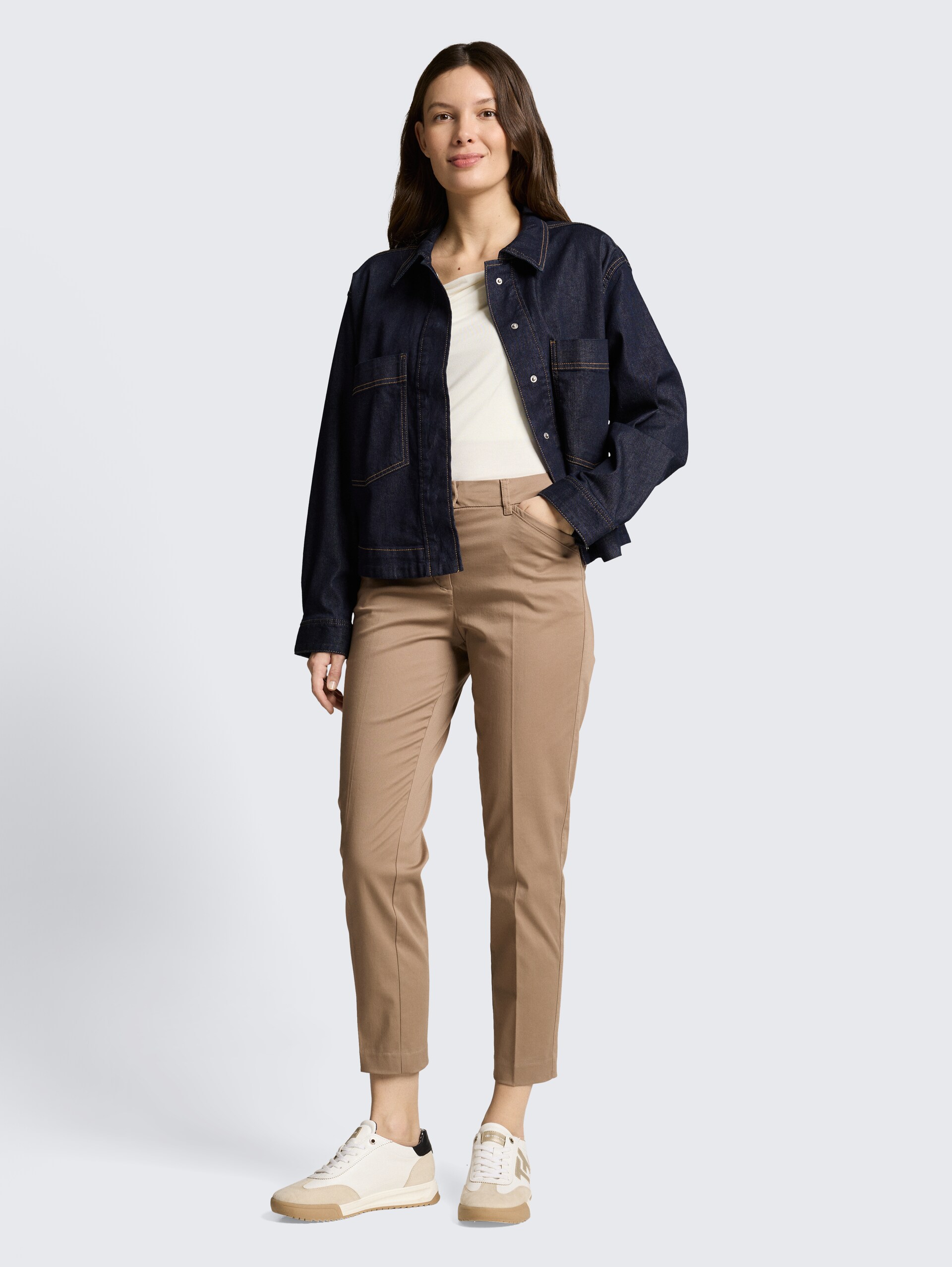 TTMIA SLIM Hose - taupe grey - Model-Vorderansicht