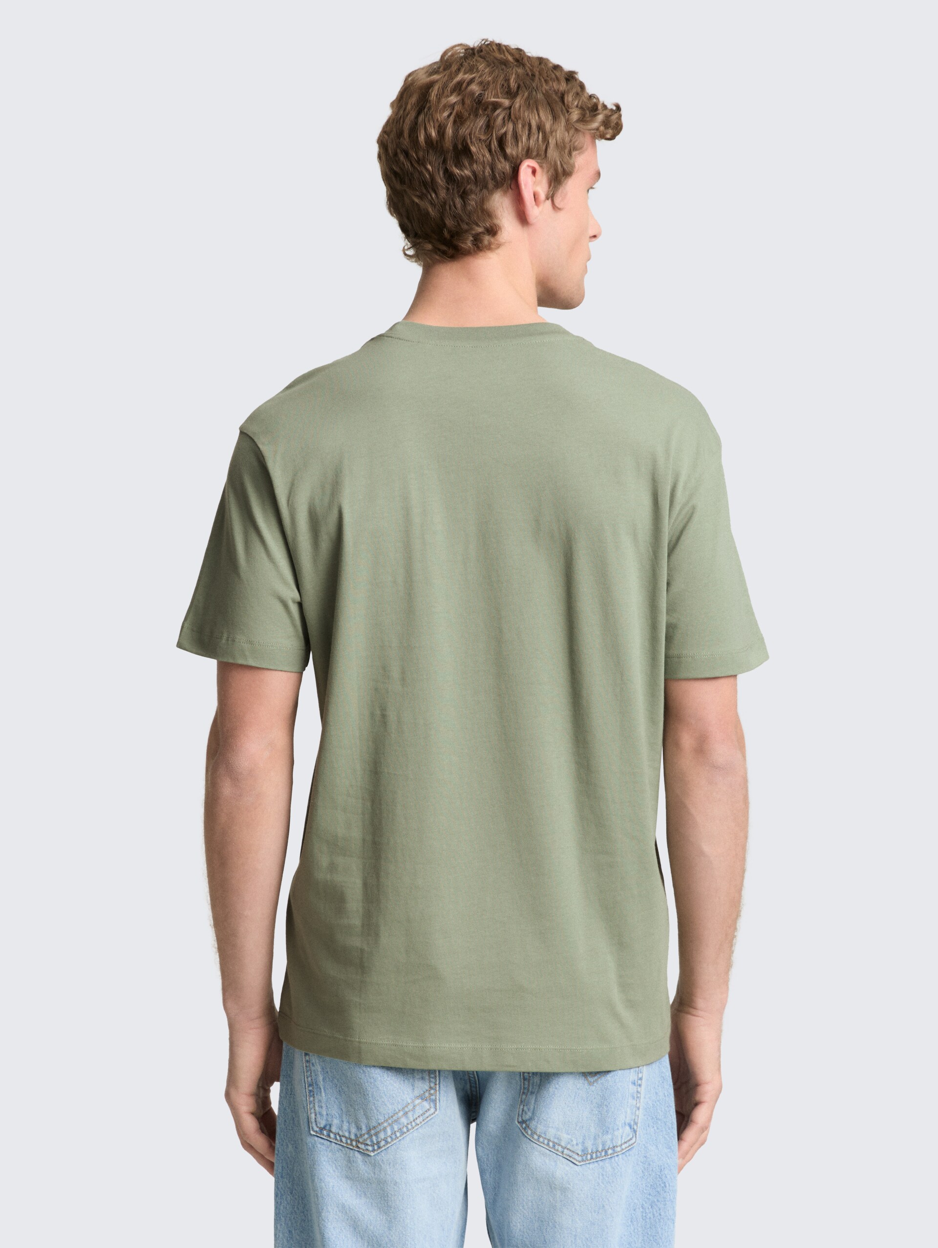 Relaxed Fit T-Shirt aus Baumwolle - Sea Spray - Auschnitt Model-Rückansicht