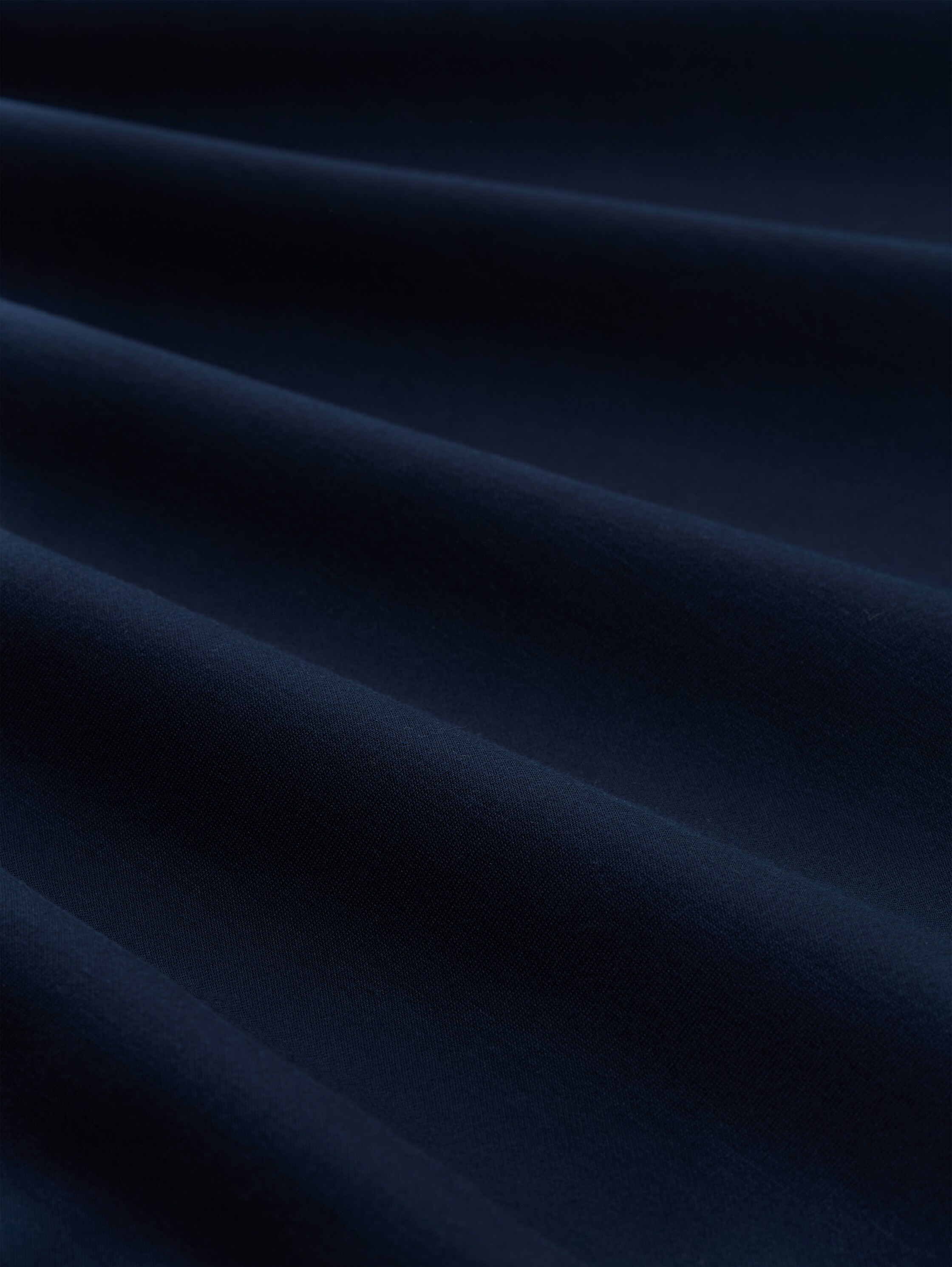 Plus Size - Scuba Sweatweste mit Stehkragen - sky captain blue - Material-Ansicht