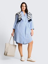 Plus Size - Robe chemisier avec une partie en lin - fjord blue irregular stripe - vue latérale du modèle