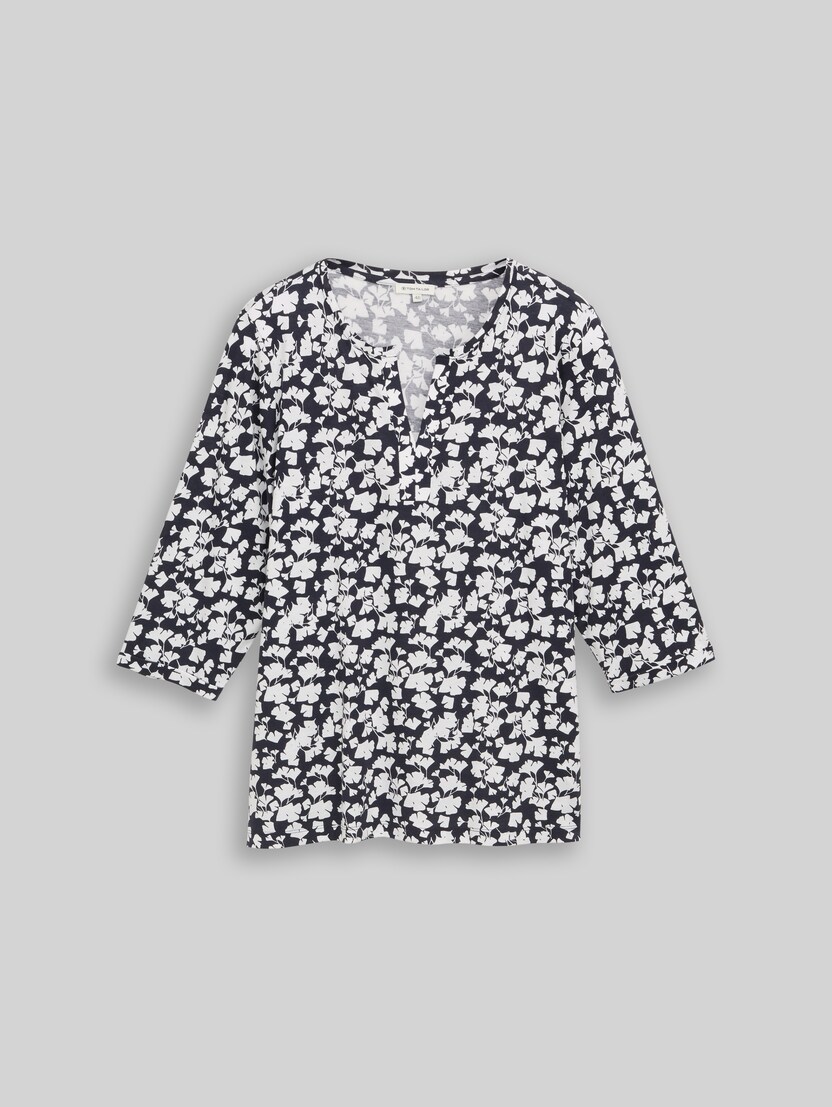 Plus Size - long-sleeved shirt with pattern by Women Plus Size, blue ginkgo minimal