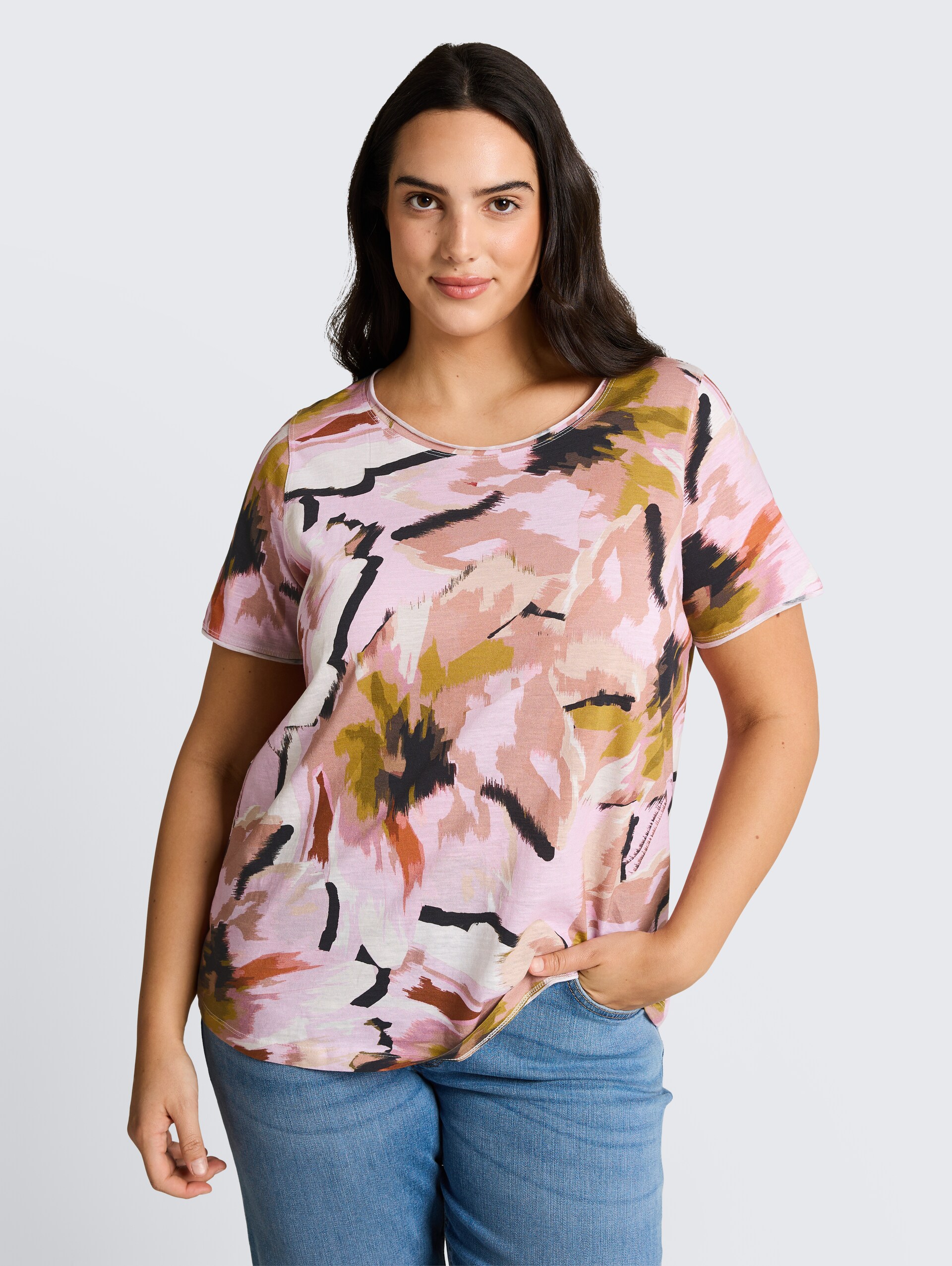 Plus Size - T-shirt van katoen - big abstract flower print - Nek model vooraanzicht