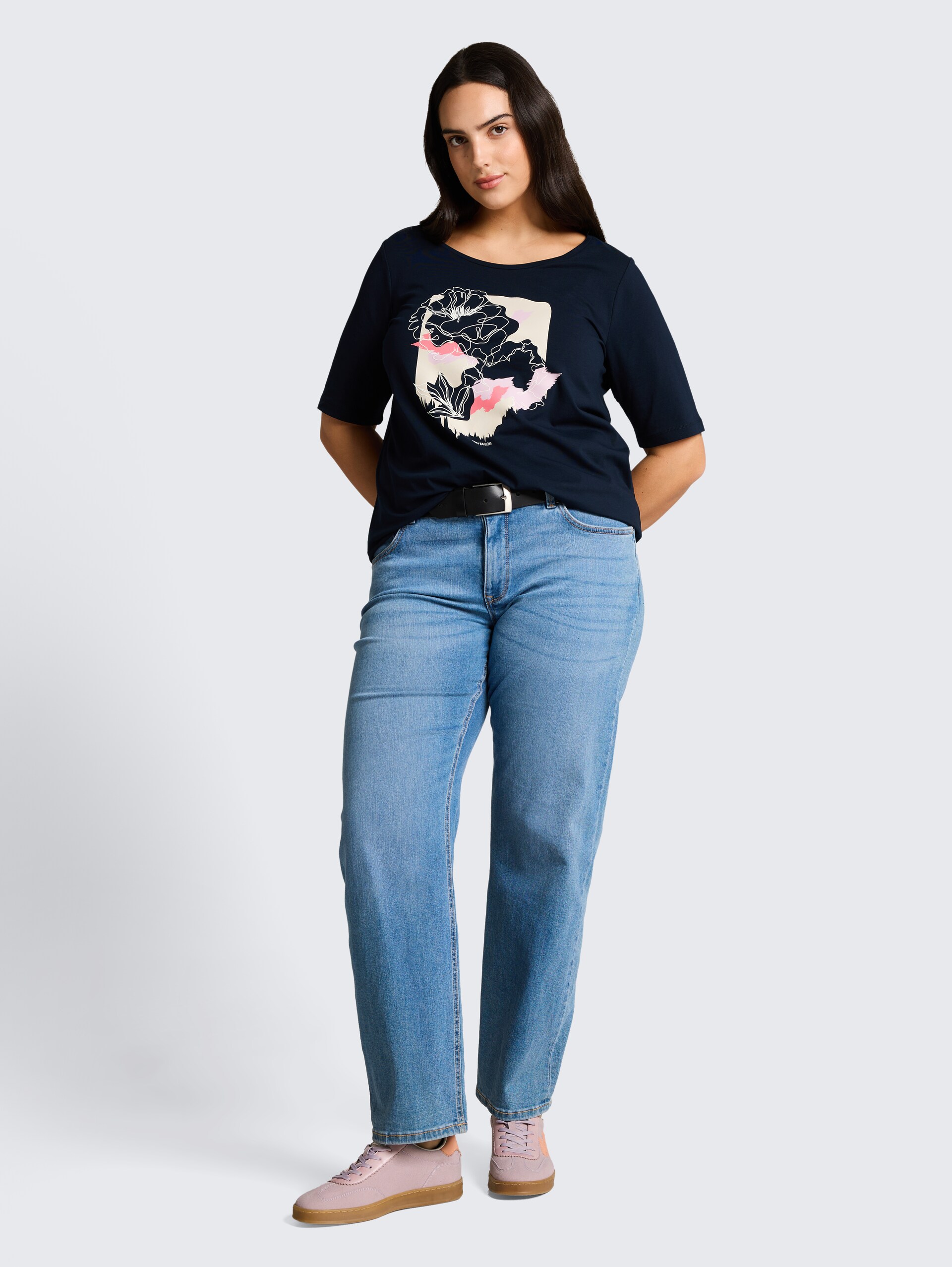 Plus Size - T-Shirt mit Print - sky captain blue - Model-Vorderansicht