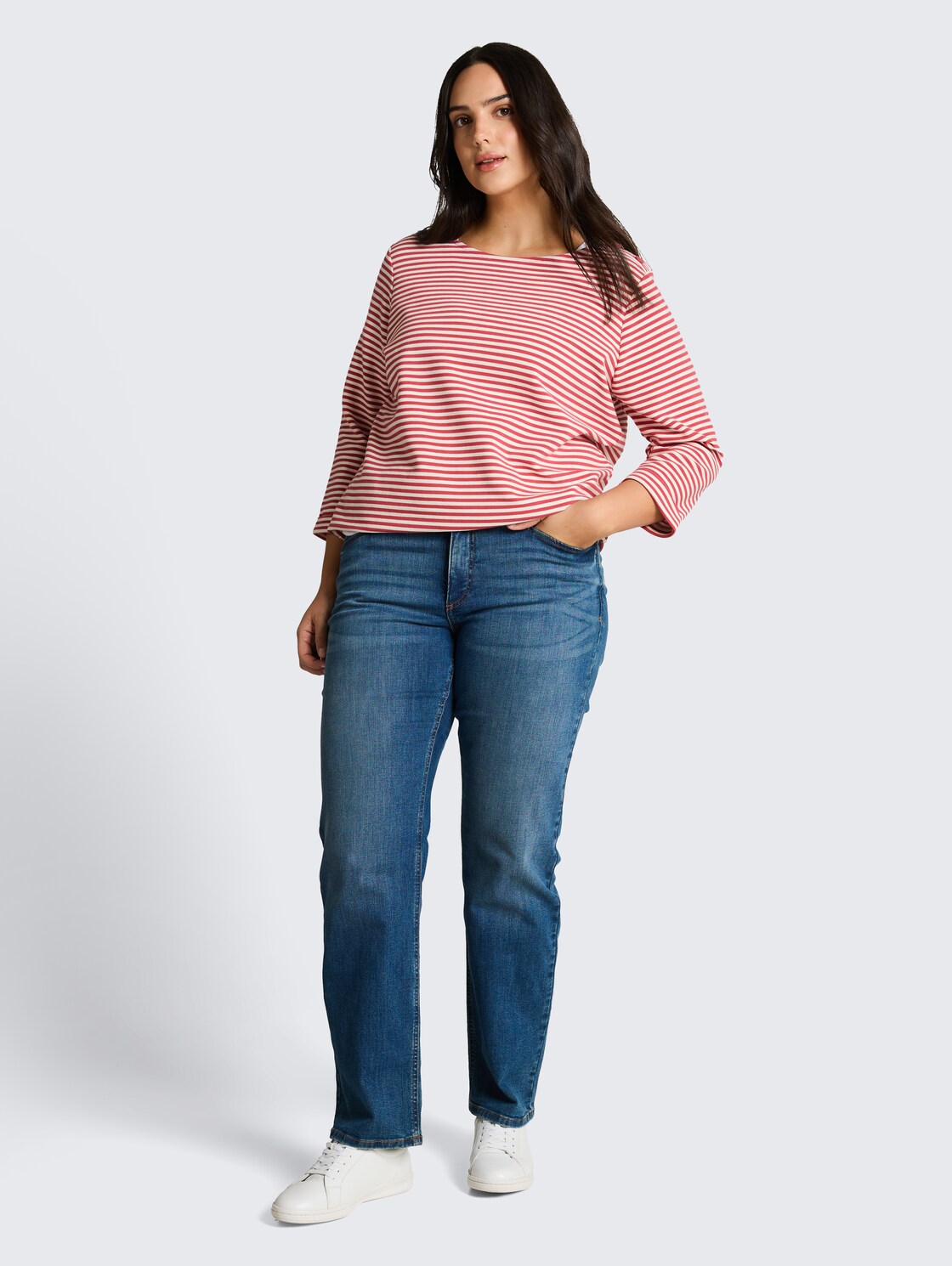 Plus Size - Langarmshirt mit Knopf-Details - pink offwhite regular stripe - Model-Vorderansicht