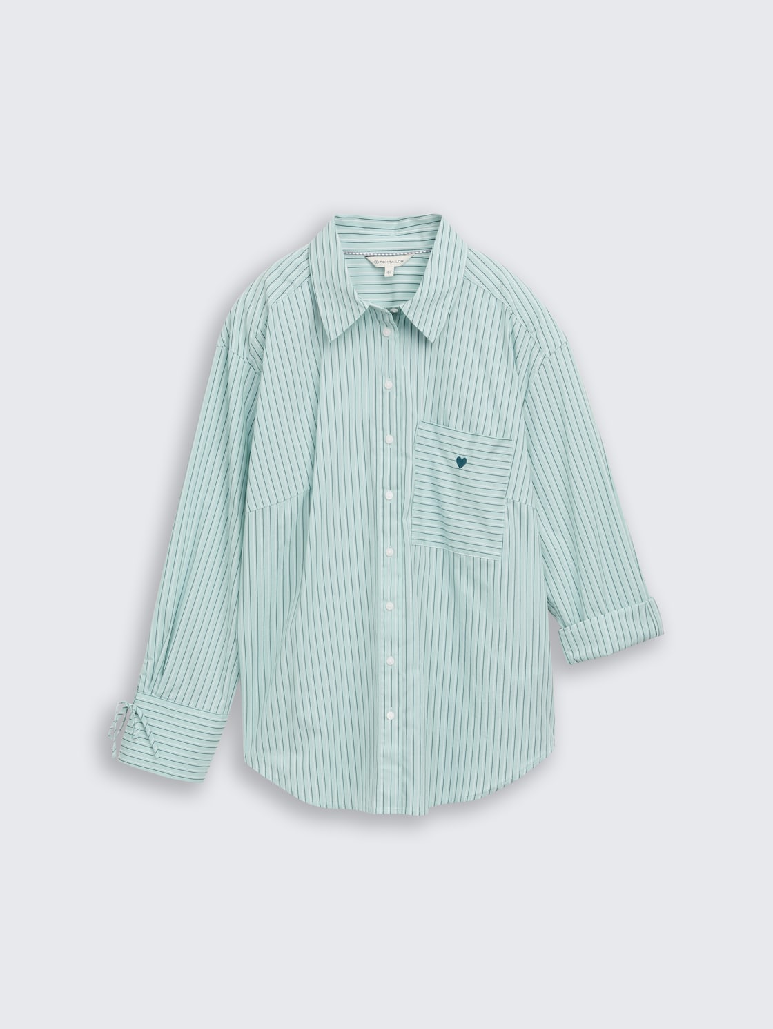 Plus Size - Oversize Hemdbluse mit Herz-Stickerei - blue haze irregular stripe - Vorder-Produkt-Ansicht