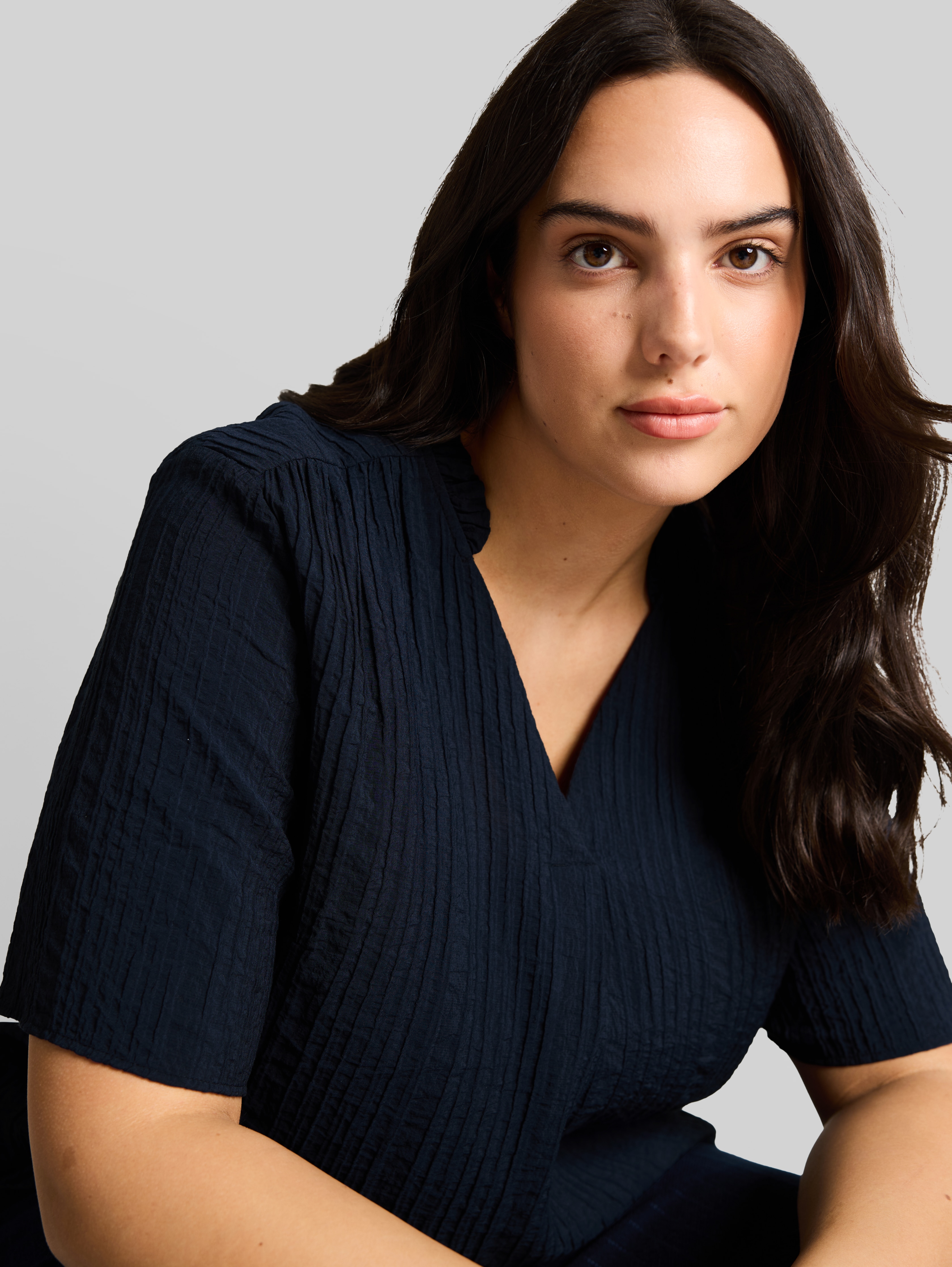 Plus Size - crinkle blouse with V-neck in blue by Tom Tailor
