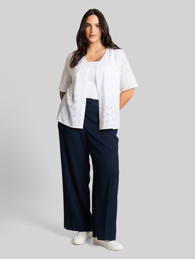 Plus Size - Blouse met opengewerkte borduursels door Women Plus Size, White
