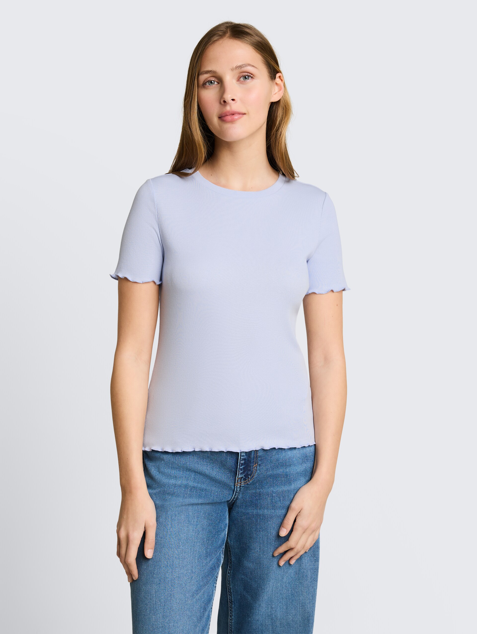Slim fit T-shirt met ribbelstructuur - mountain sky blue - Nek model vooraanzicht