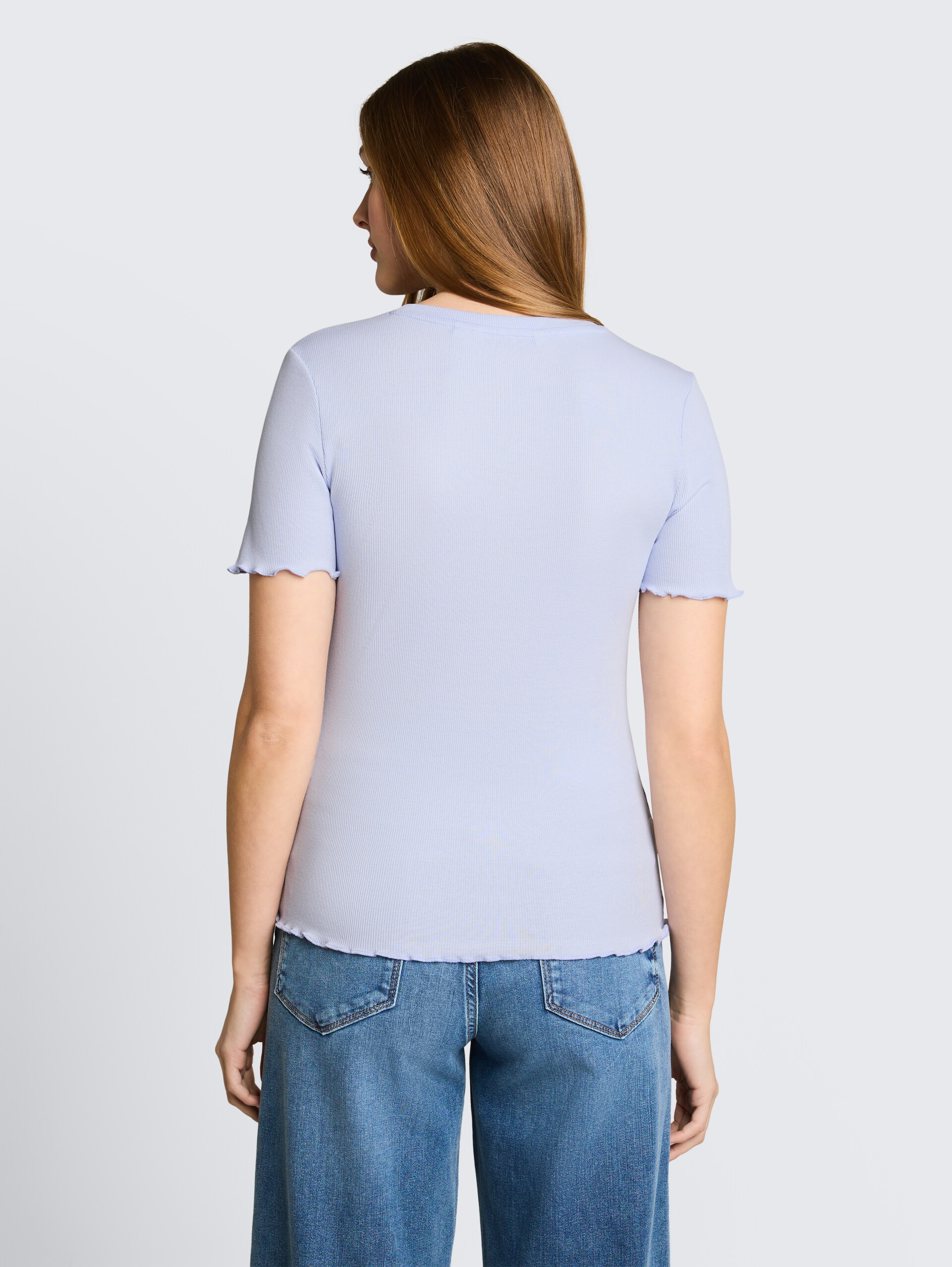 Slim fit T-shirt met ribbelstructuur - mountain sky blue - Neklijn model-achteraanzicht