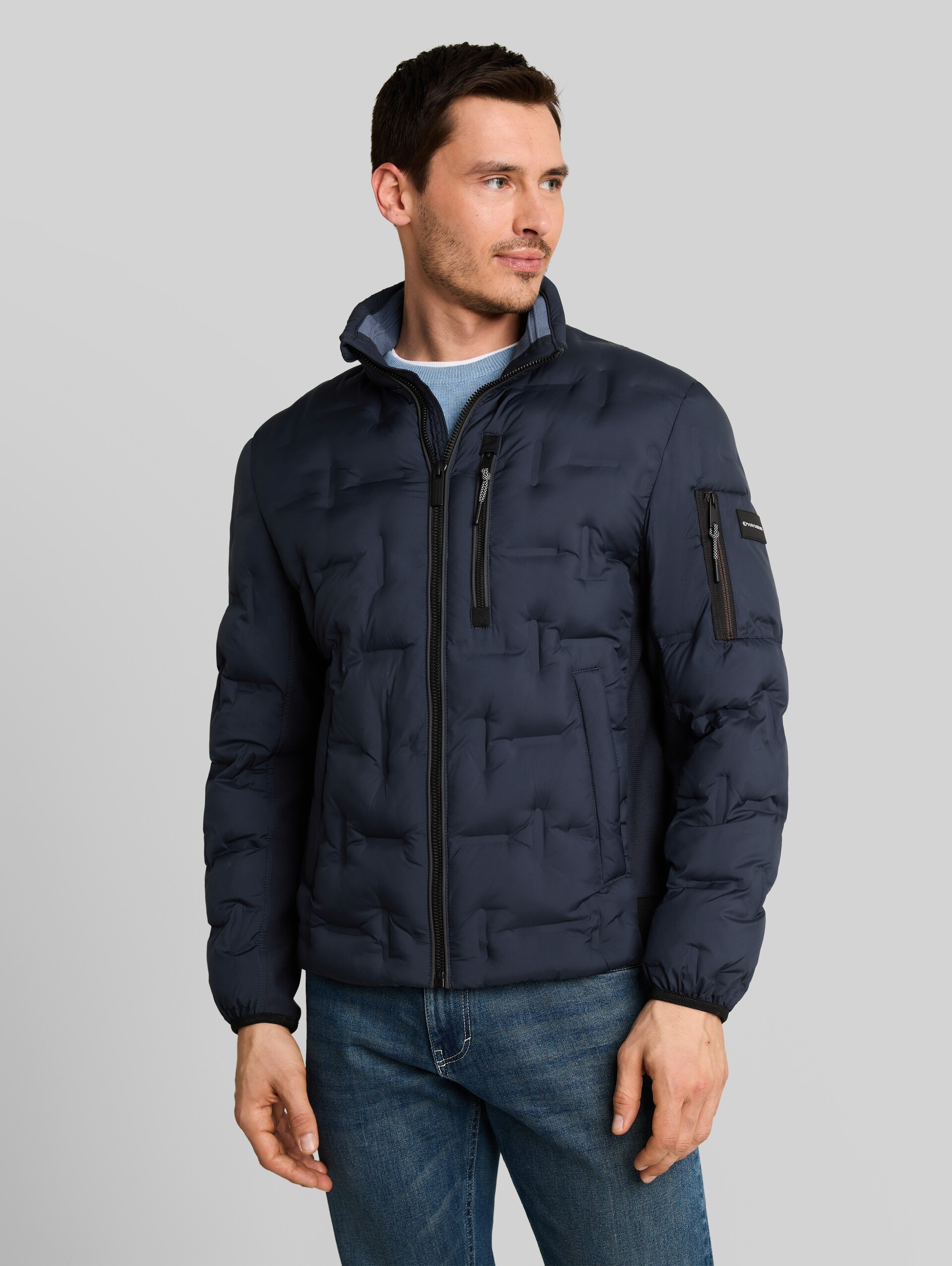Hybride gewatteerde jas met opbergbare capuchon - sky captain blue - Model vooraanzicht