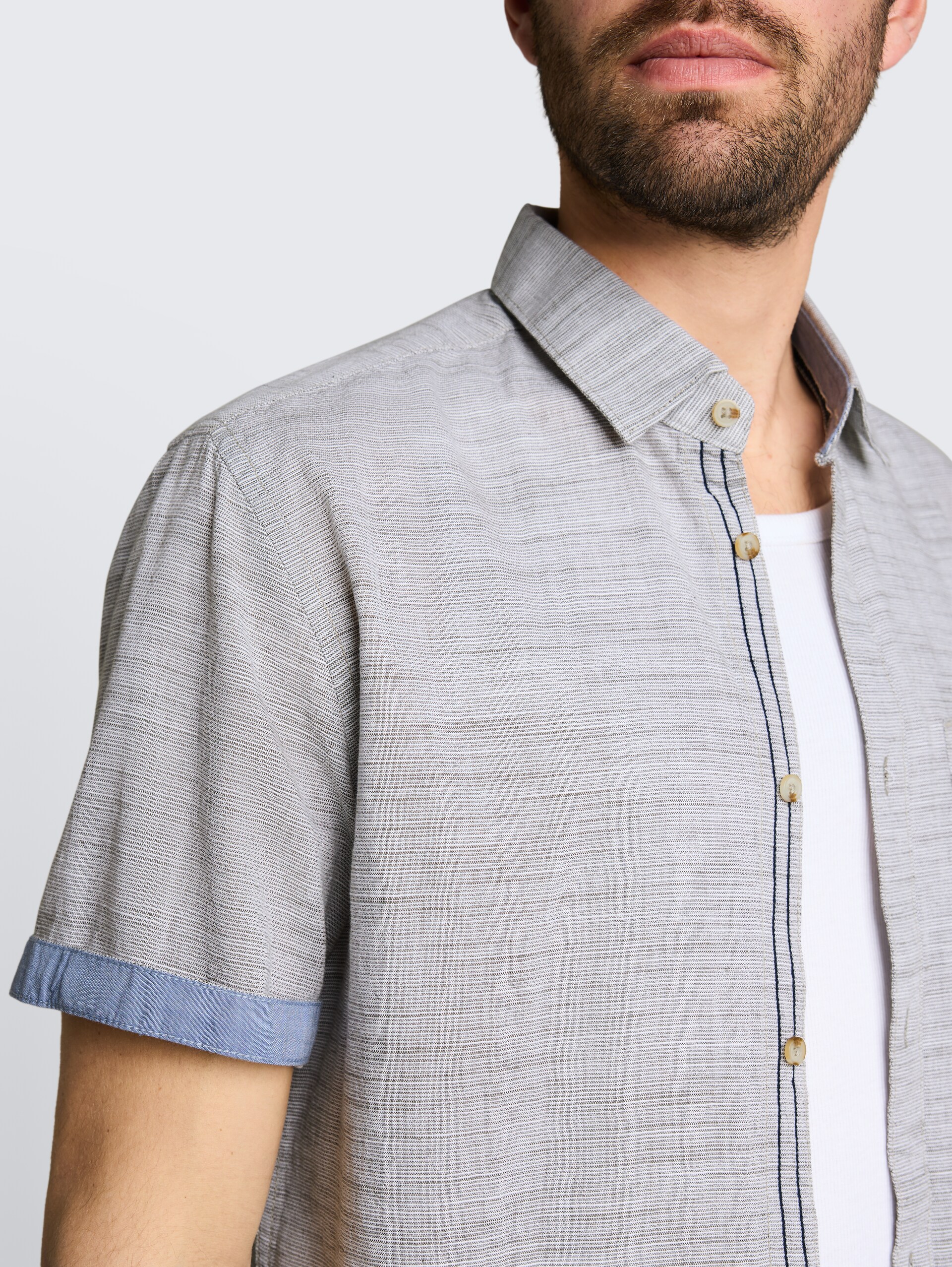 Regular fit katoenen overhemd met korte mouwen - leaf green horizontal stripe - Detailaanzicht model