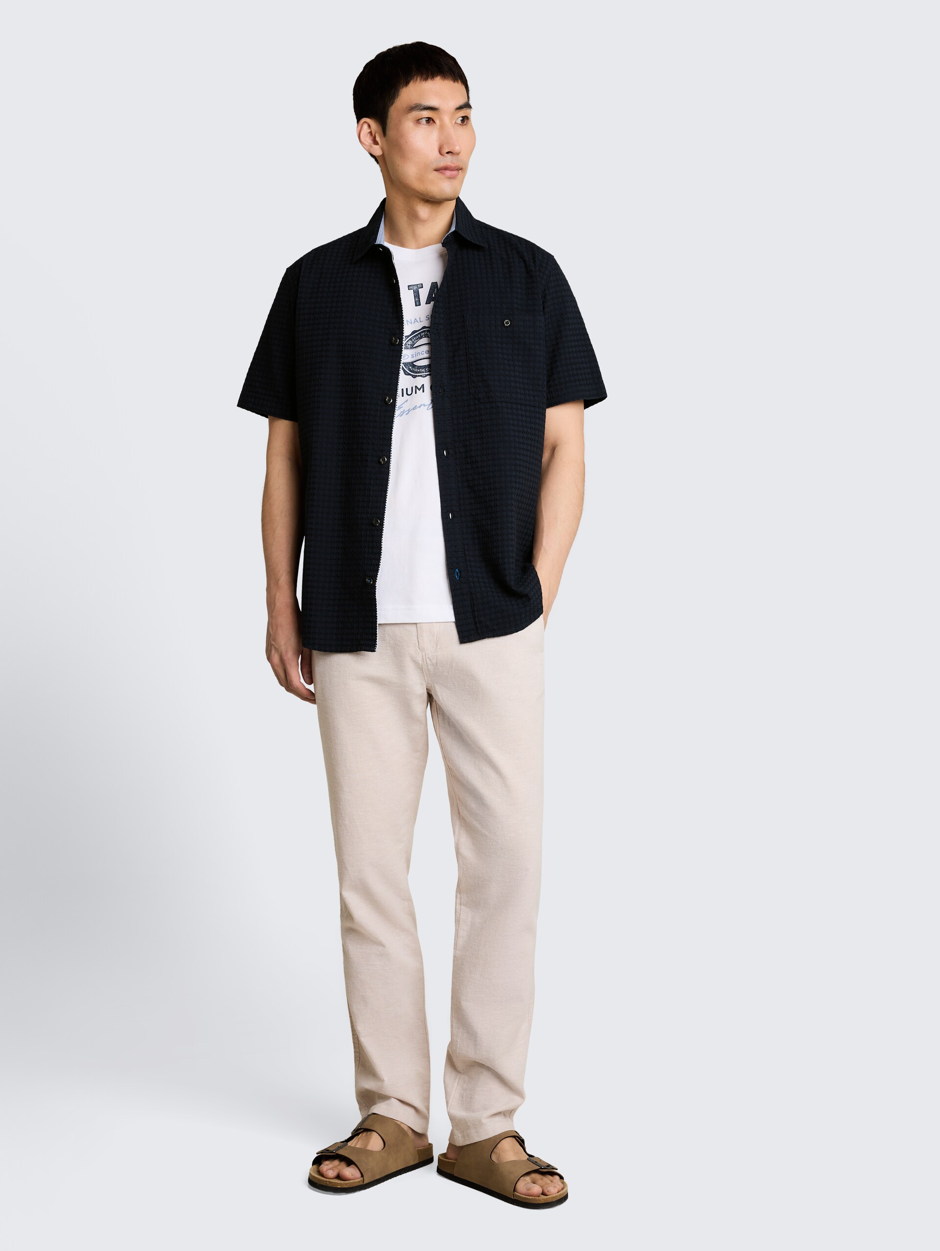 Regular fit jacquard katoenen overhemd met korte mouwen - sky captain blue - Model vooraanzicht
