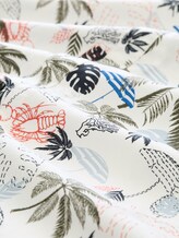 Regular fit resort-overhemd met korte mouwen van viscose - off white beach design - Materiaalweergave