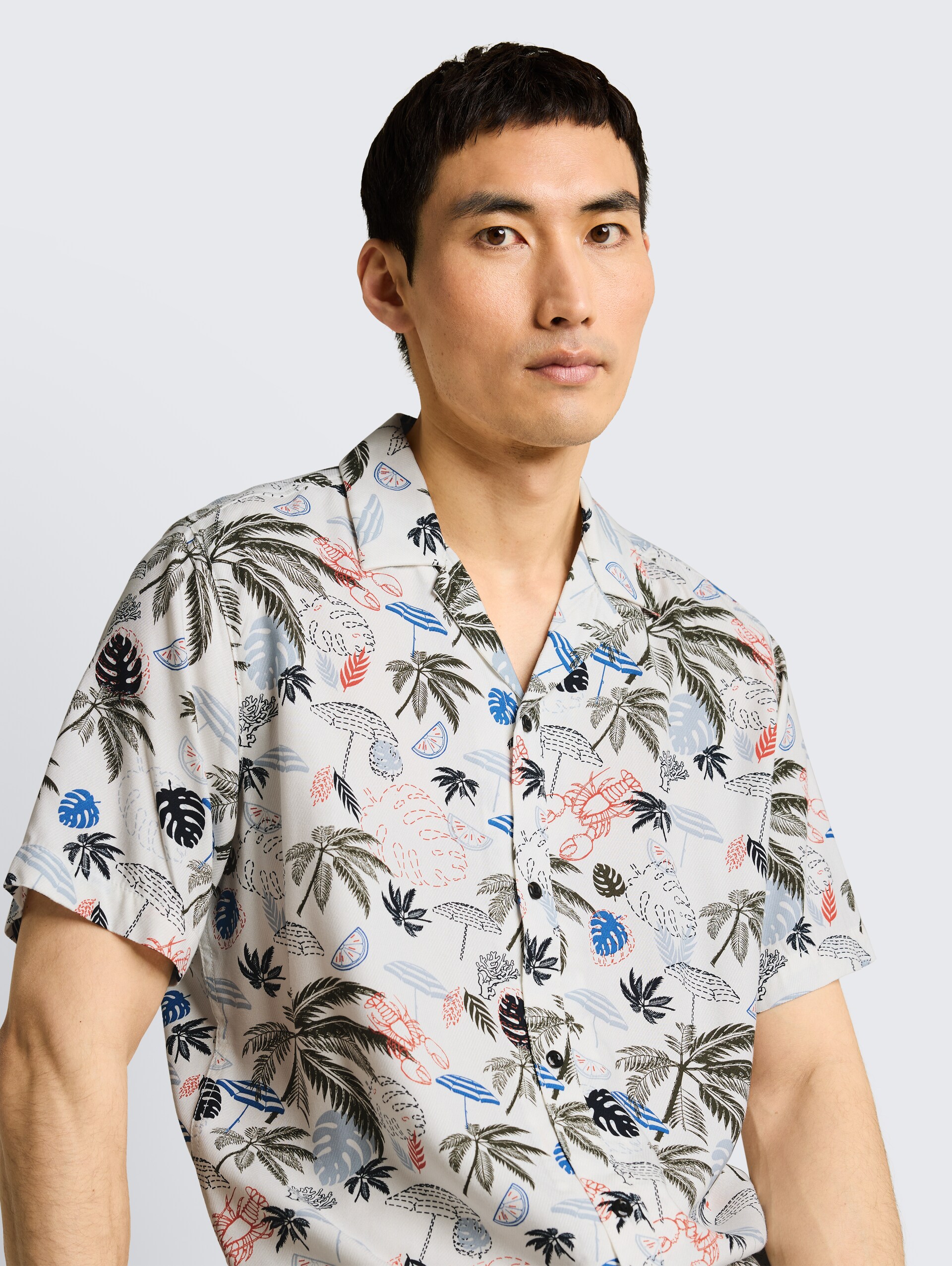 Regular fit resort-overhemd met korte mouwen van viscose - off white beach design - Detailaanzicht model