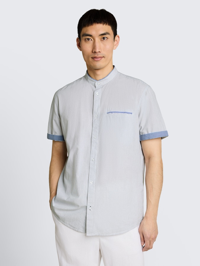 Regular Fit Kurzarmhemd mit Stehkragen von Men, white navy small stripe