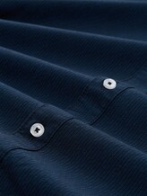 Regular Fit Kurzarmhemd mit Stehkragen - navy small stripe - Material-Ansicht