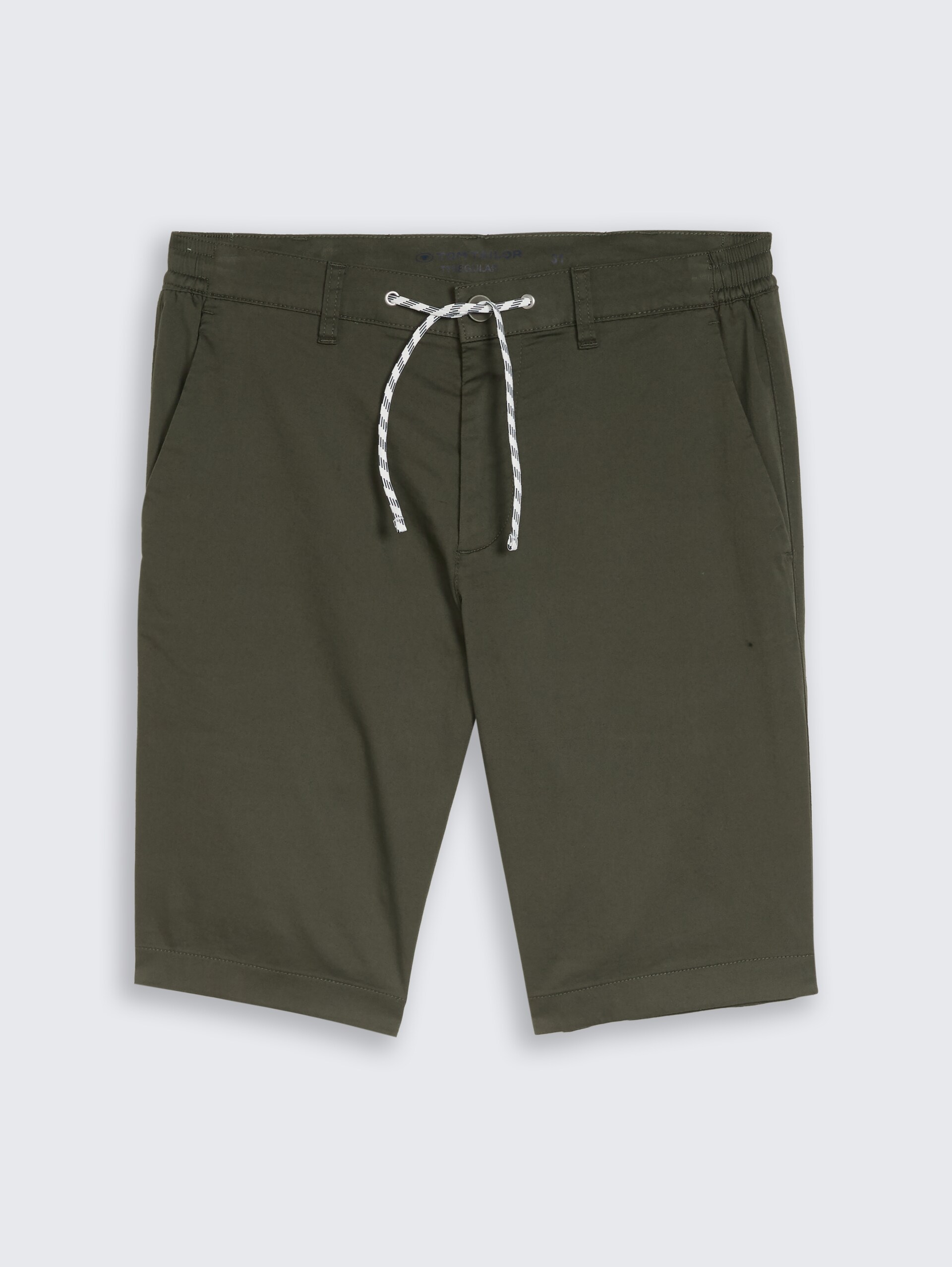 Chino Shorts mit Kordelzug - deep leaf green - Vorder-Produkt-Ansicht