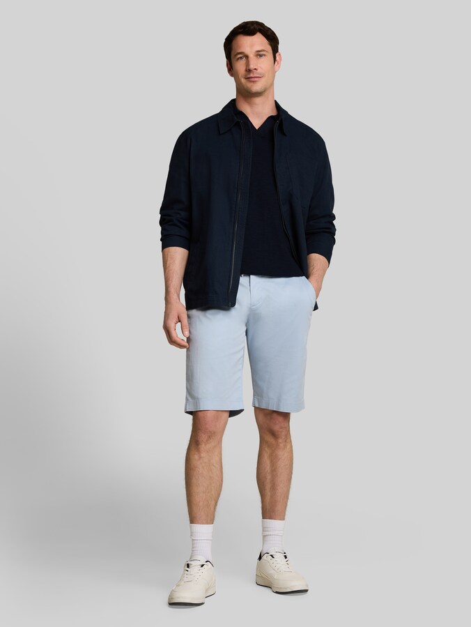 Chino Shorts mit Kordelzug von Men, light blue grey