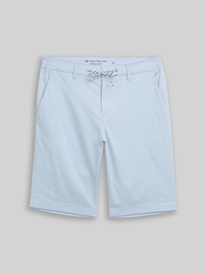 Short chino avec cordon de serrage par Men, light blue grey