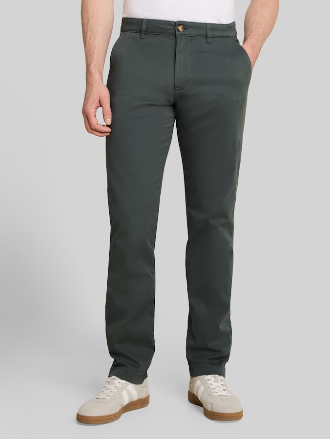 Regular Fit Chino Hose von Men, Darkest Olive