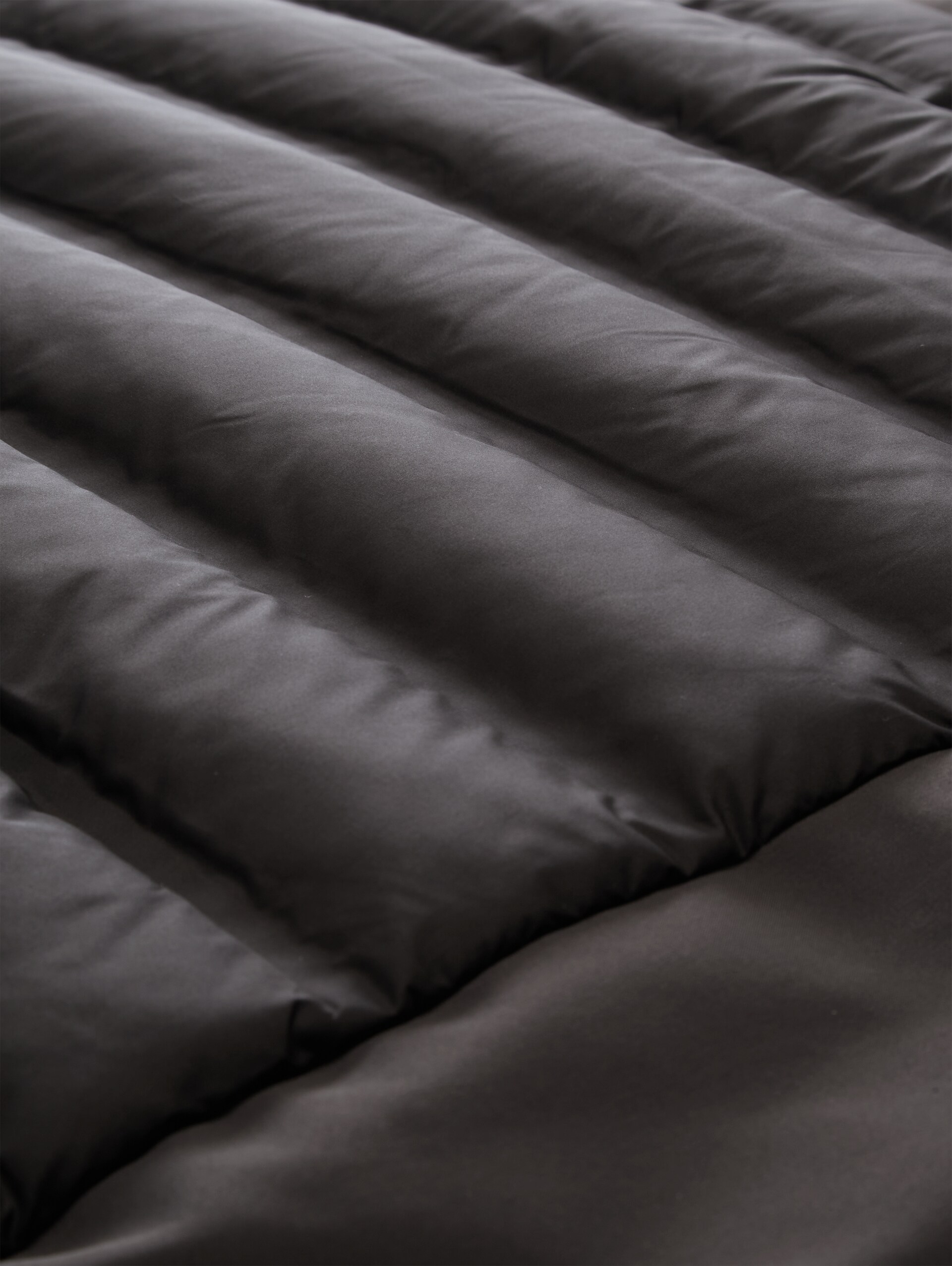 Relaxed Fit Hybrid Steppweste - Coal Mine Grey - Produkt-Detail-Ansicht