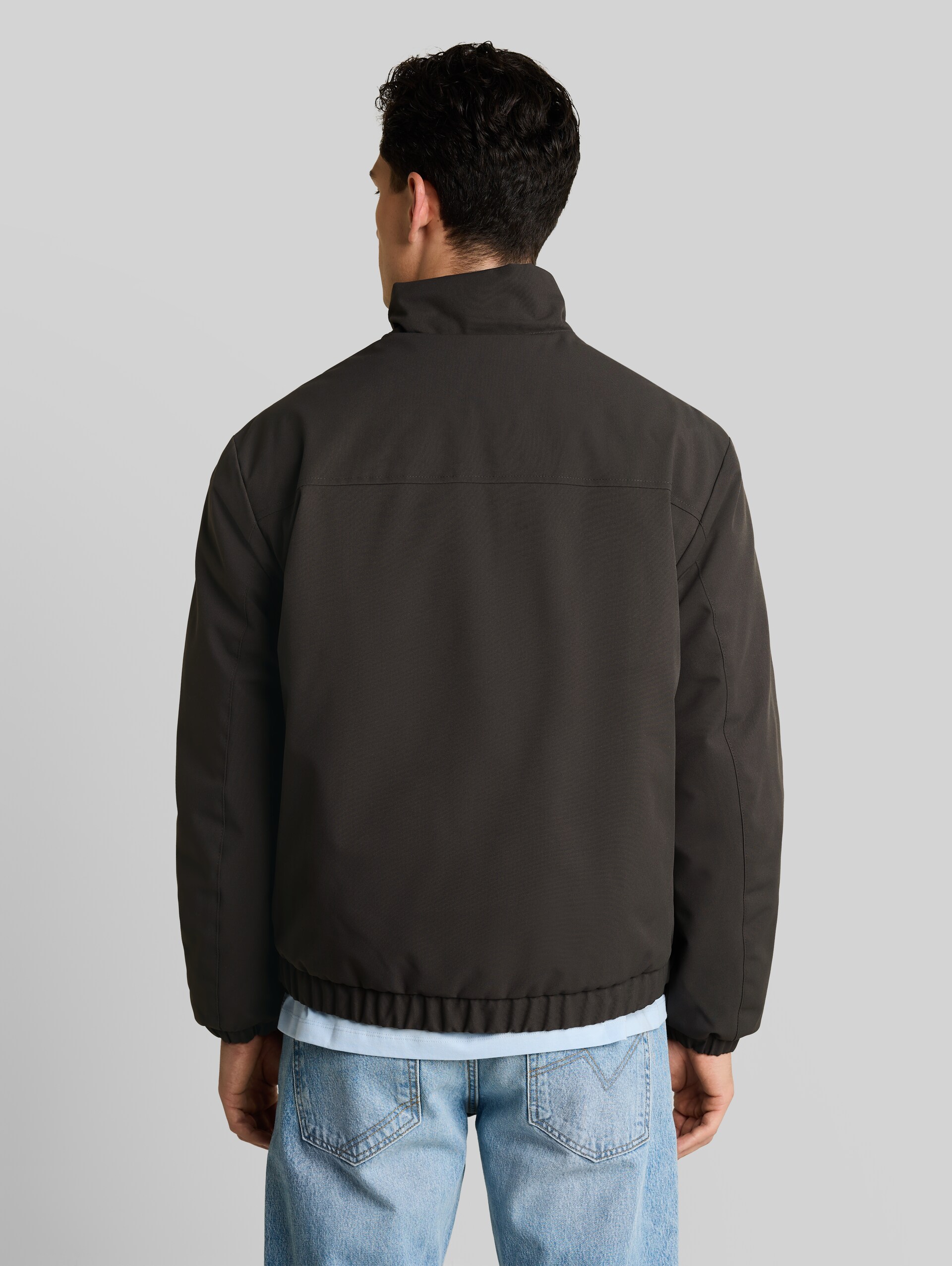 Relaxed-fit bomber jacket - Coal Mine Grey - Model-back view
