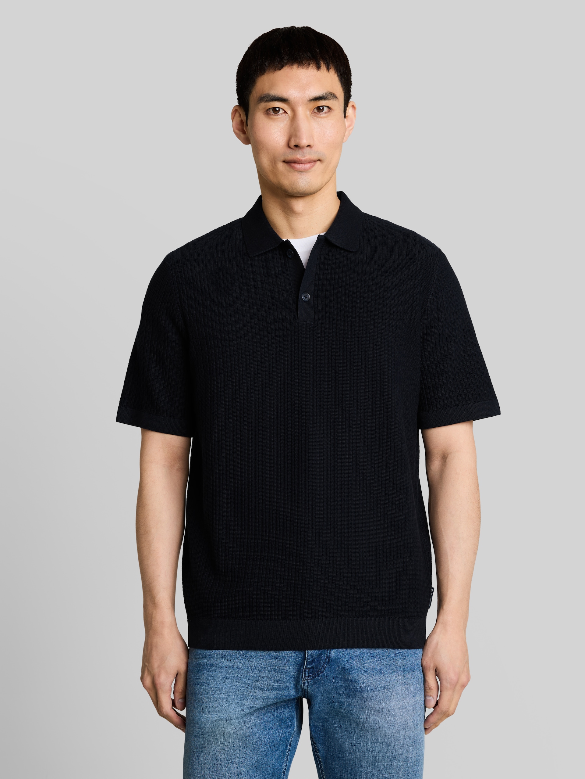 Polo en maille de coton - sky captain blue - Découpe Vue de face du modèle