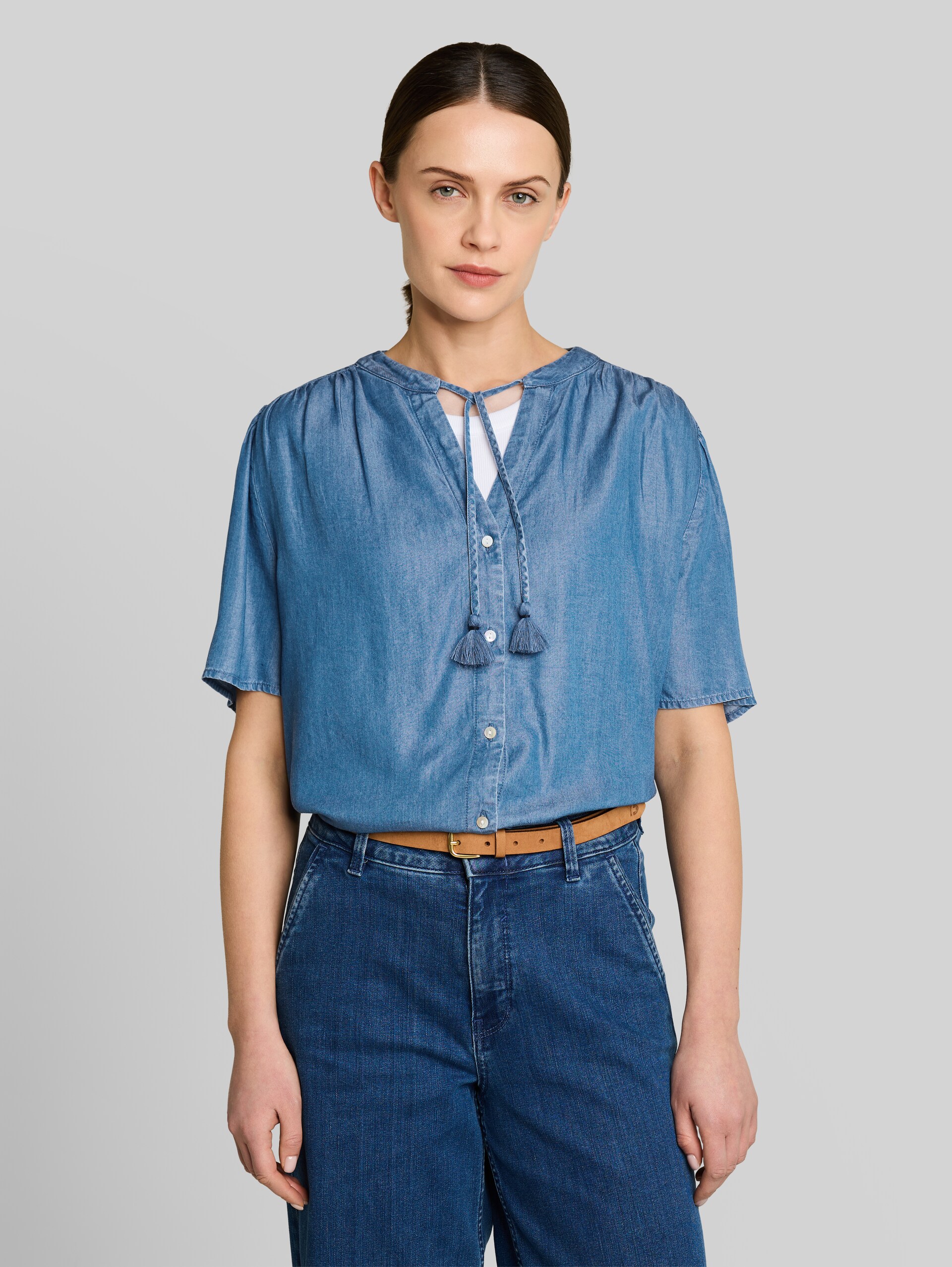 Blouse with tassels - Clean Light Stone Blue Denim - Neckline model front view