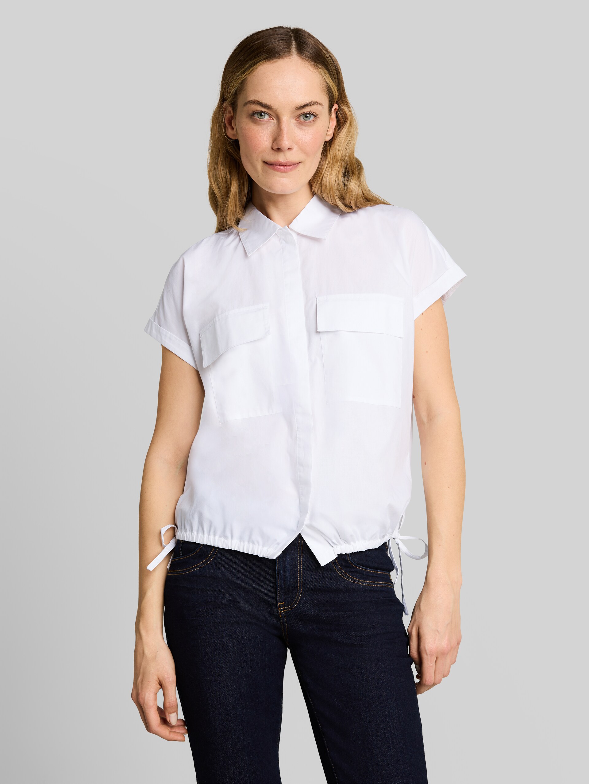 Blouse ample en popeline - White - Découpe Vue de face du modèle