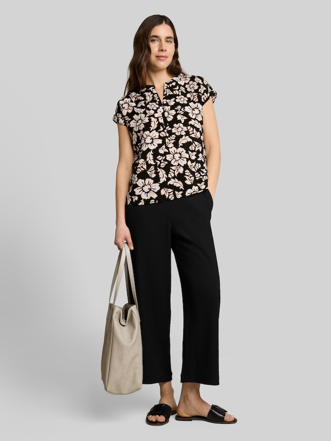 Loose Fit Bluse mit V-Ausschnitt von Women, black big flower design