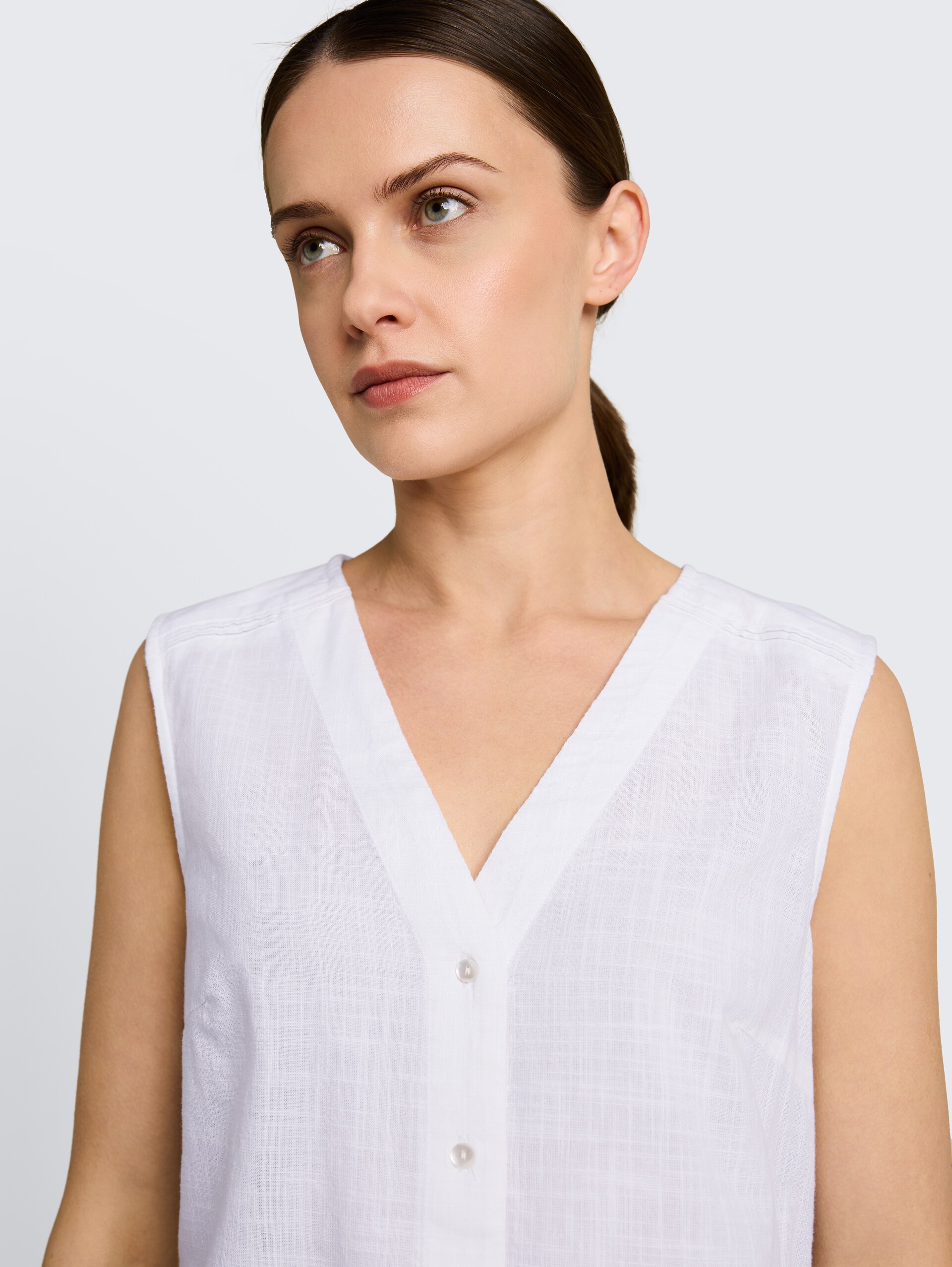Blouse van katoen - White - Detailaanzicht model