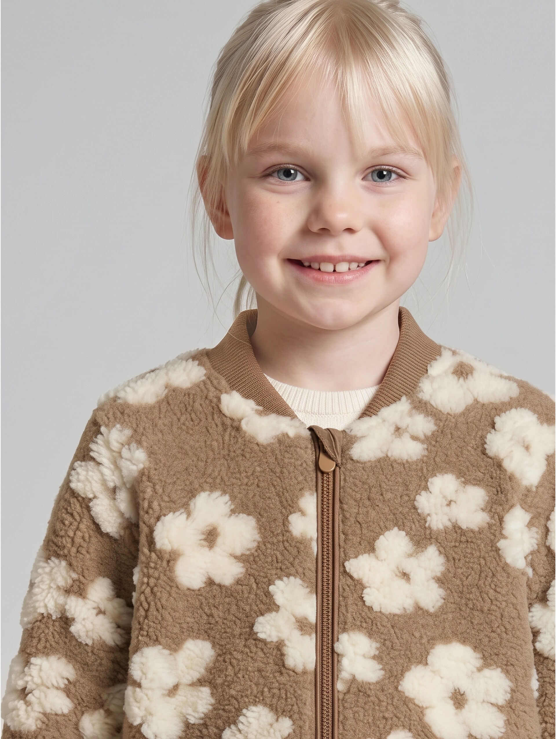 Teddy Bomberjacke mit Blumenmuster - brown teddy flower artwork