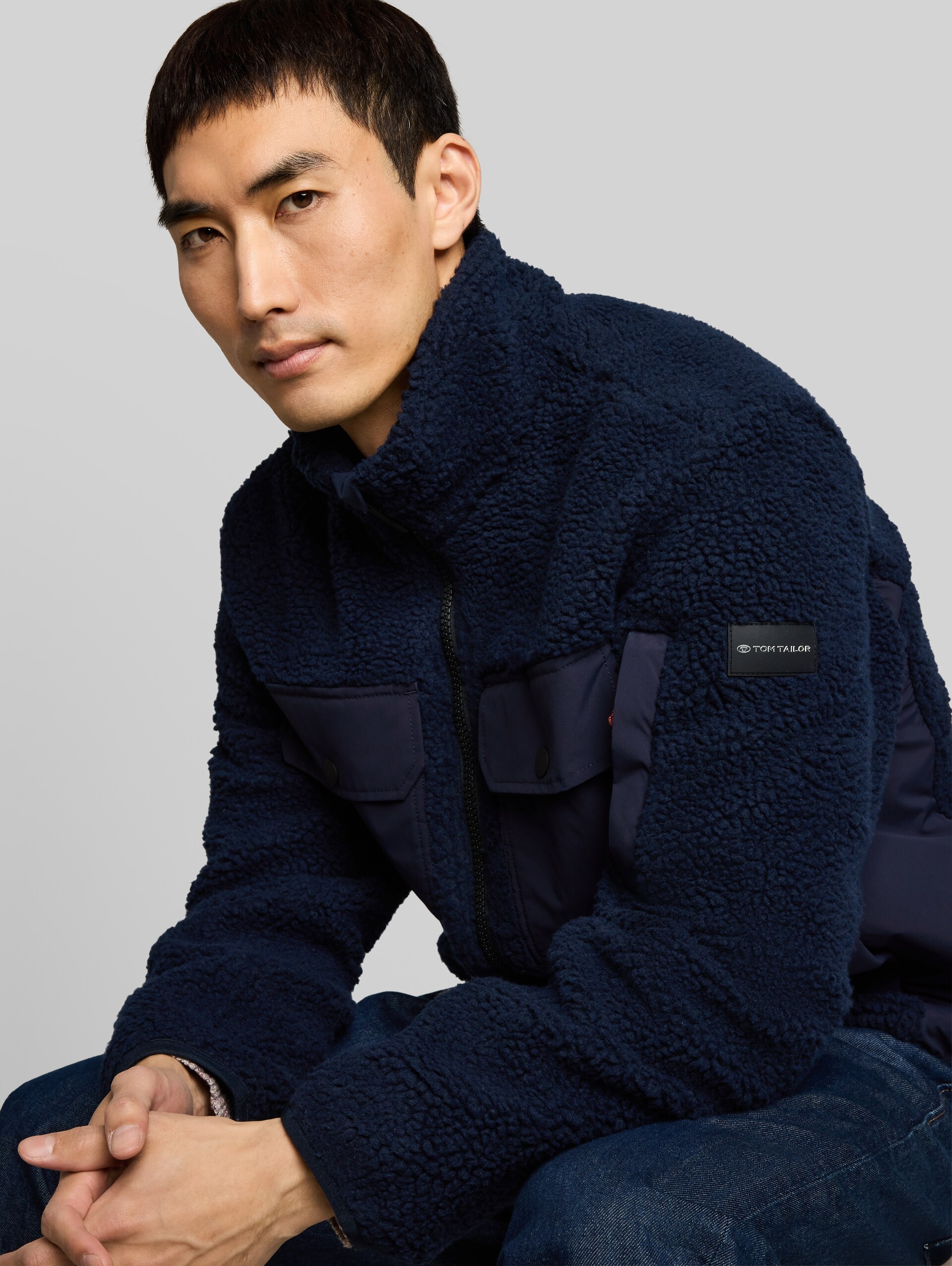 Teddy Jacke mit Taschen - sky captain blue - Detail-Model-Ansicht