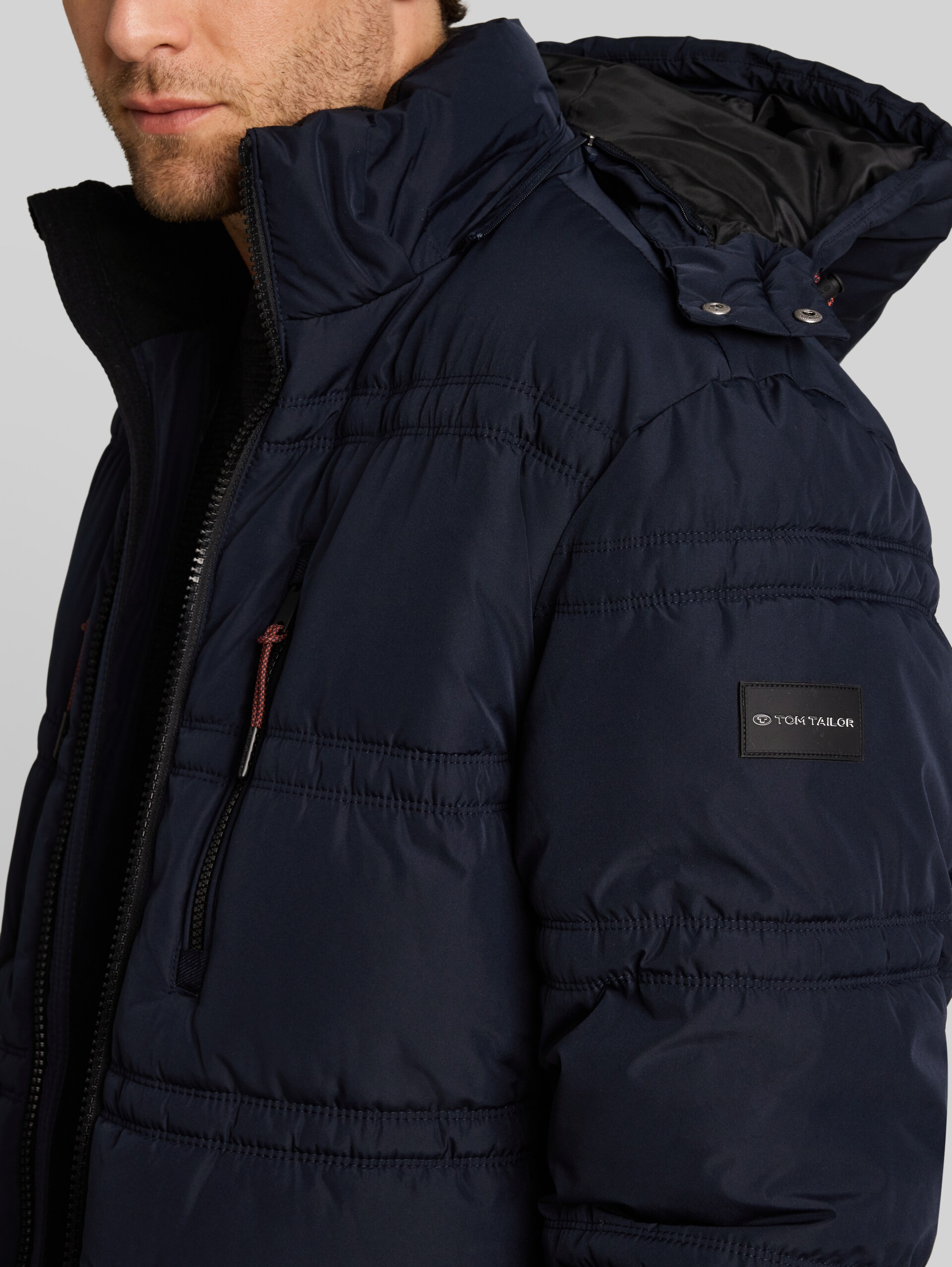 Puffer Parka mit abnehmbarer Kapuze - sky captain blue - Detail-Model-Ansicht