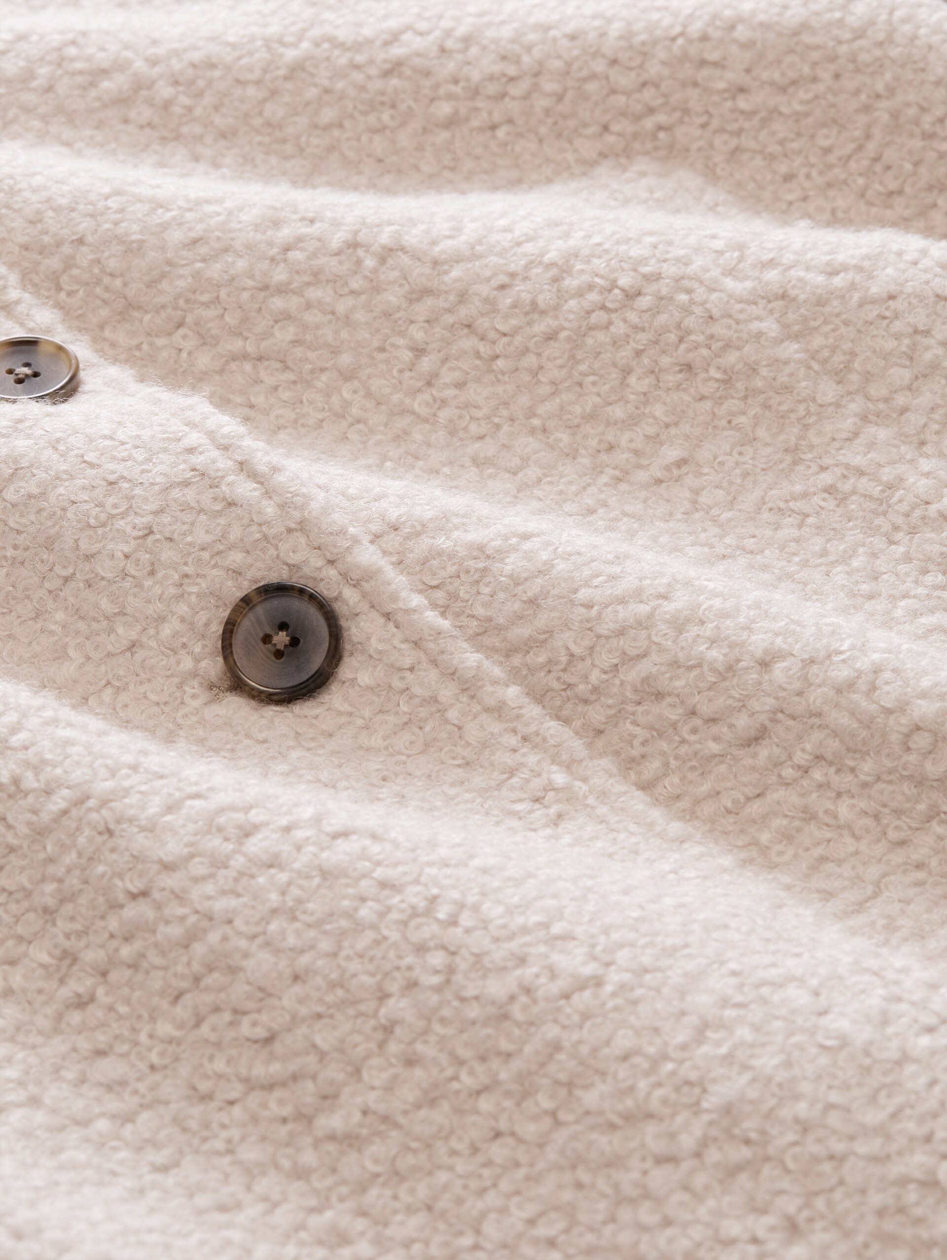 Bouclé Mantel mit Reverskragen - cold beige - Produkt-Detail-Ansicht