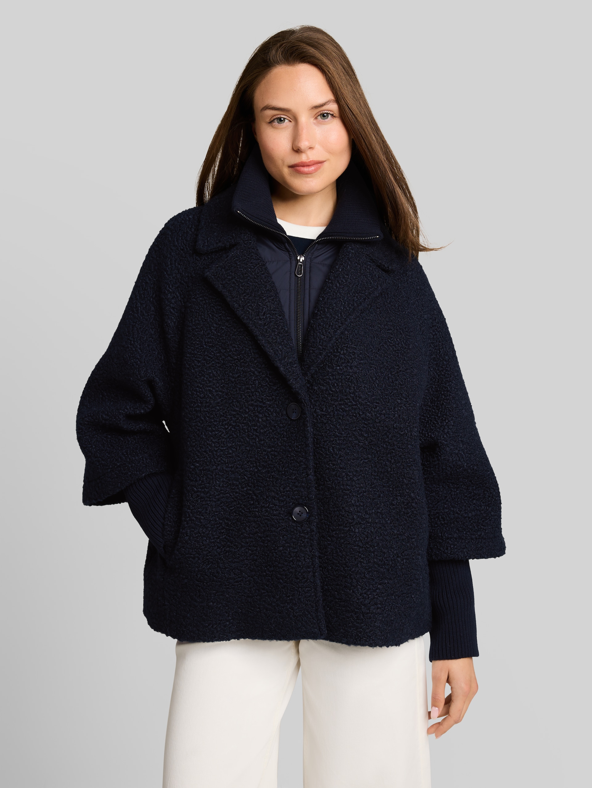 Cosy cape jacket in a 2-in-1 style - sky captain blue - Model front view