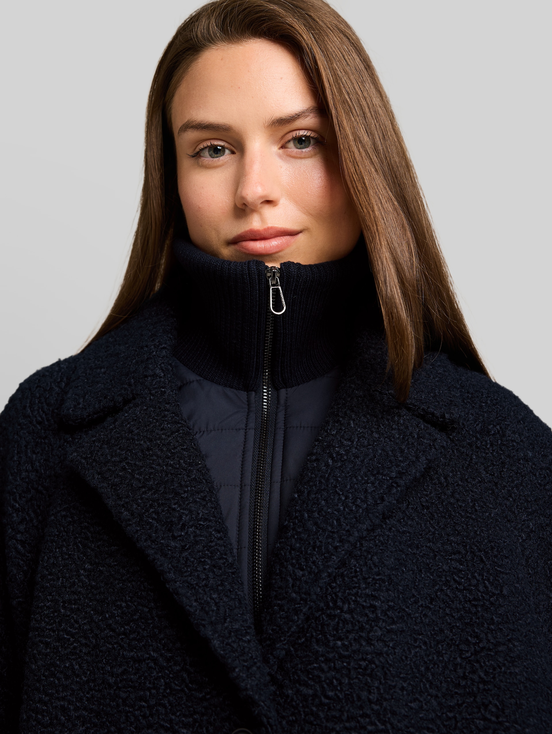 Cosy cape jacket in a 2-in-1 style - sky captain blue - Detail model view