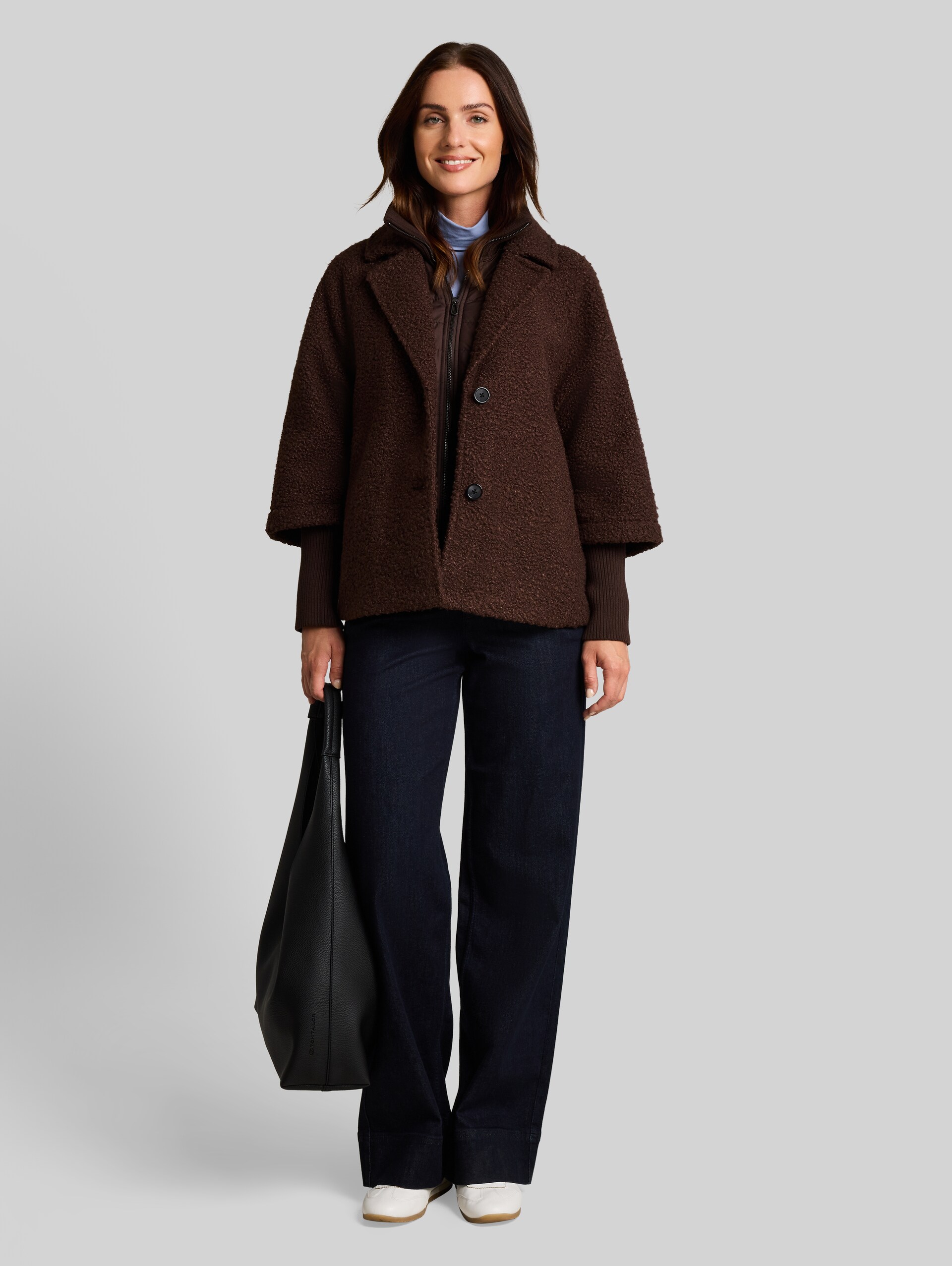 Gezellige capejas in 2-in-1-look - java dark brown boucle - zijaanzicht model
