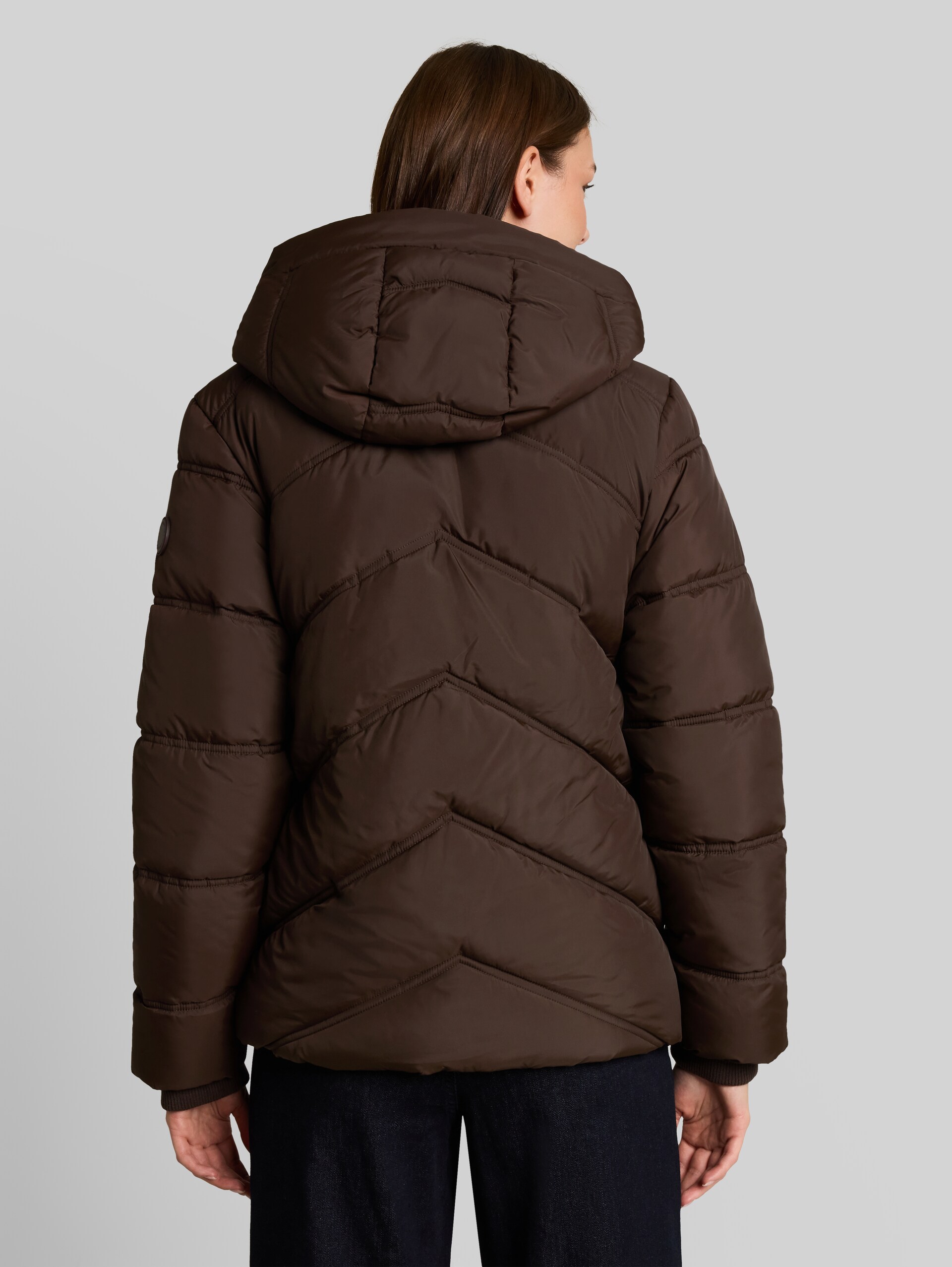 Doudoune en matière déperlante - java dark brown - Vue arrière du modèle