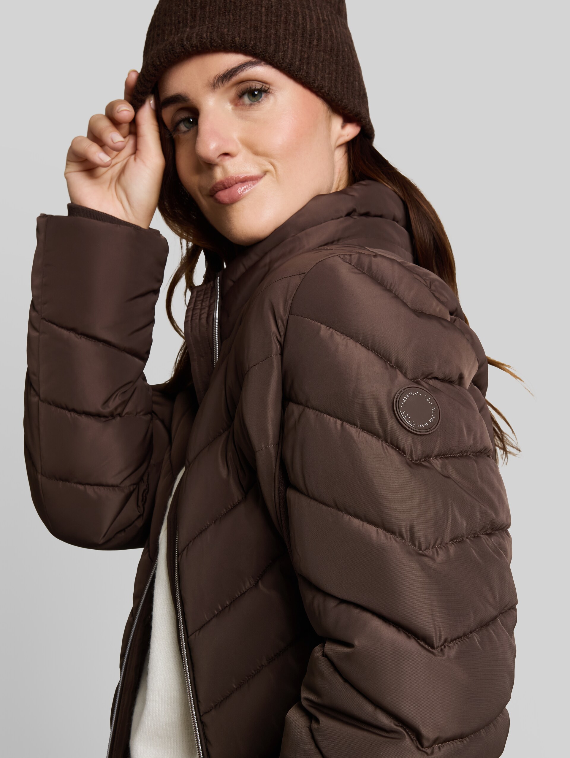 Manteau matelassé à capuche amovible - java dark brown - Vue détaillée du modèle