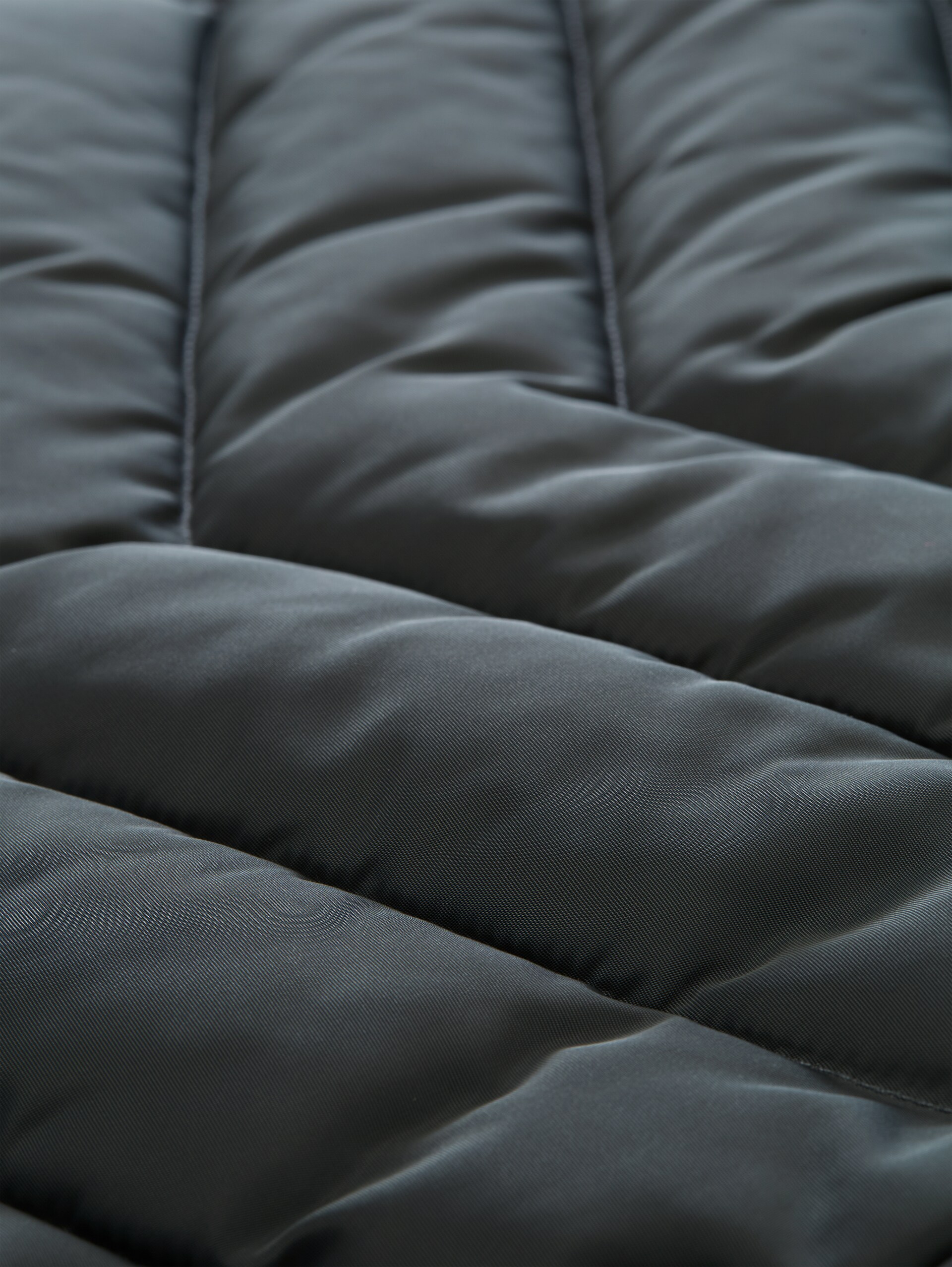 Puffer-Mantel mit abnehmbarer Kapuze - Darkest Olive - Produkt-Detail-Ansicht