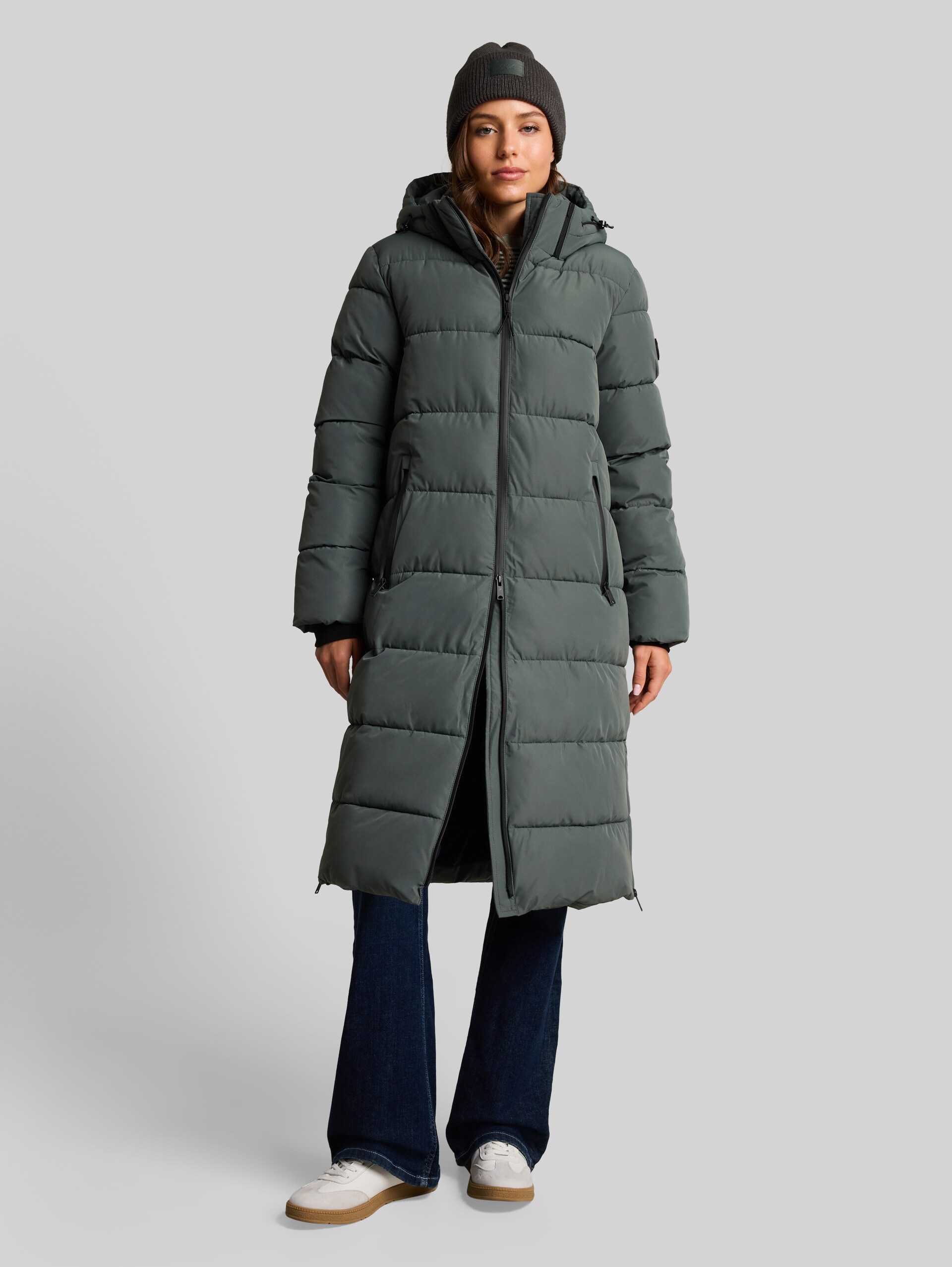 Manteau matelassé long - Darkest Olive - Vue de face du modèle