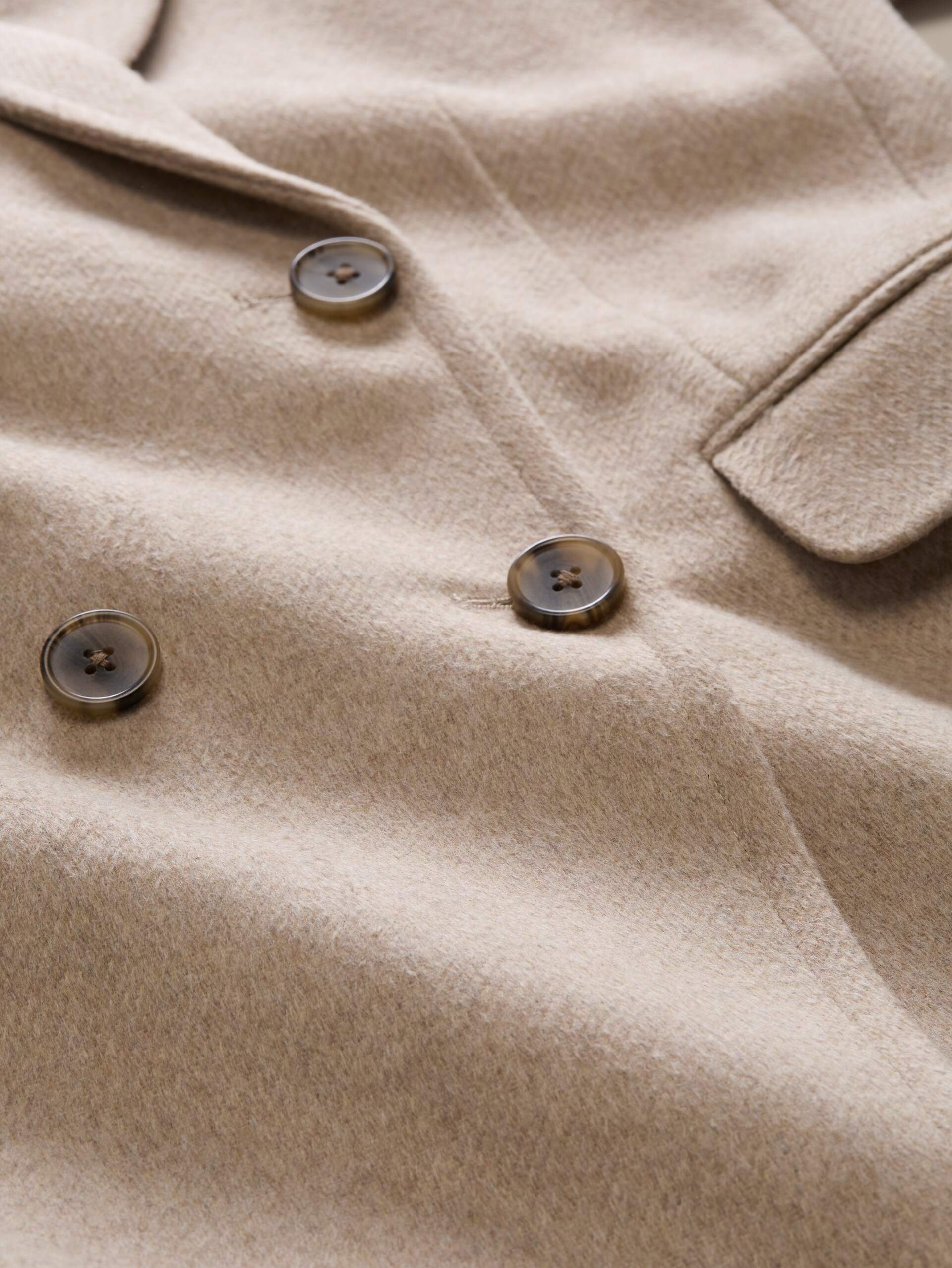Slim-fit coat with pockets - mink beige melange - Product detail view