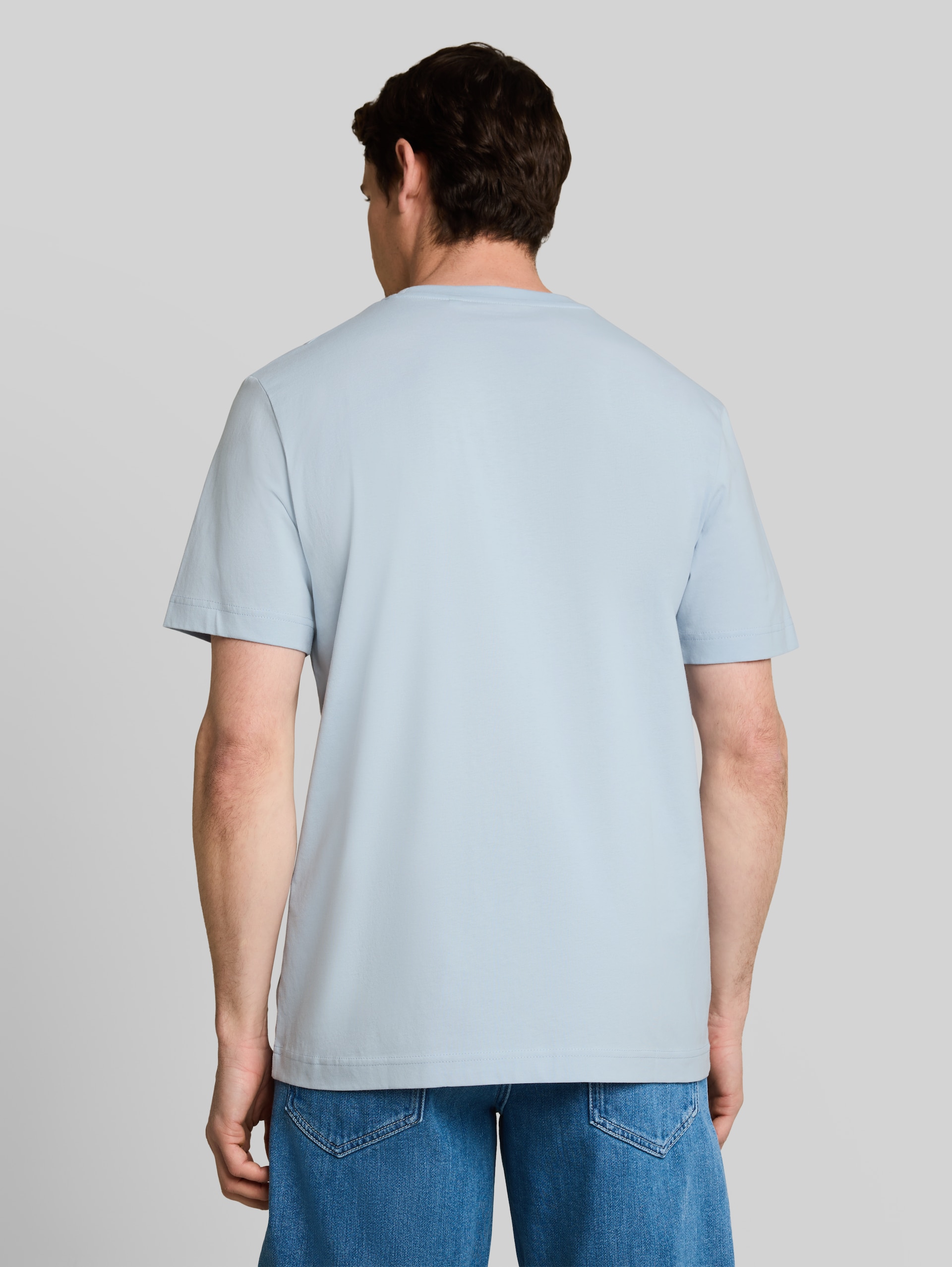 T-shirt with print - light blue grey - Neckline model-back view